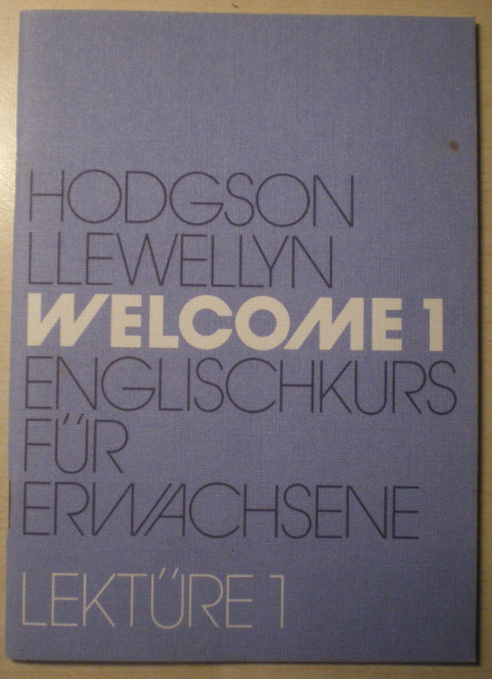 Welcome, Lektüren, Nr.1, It's a tradition and other stories Books