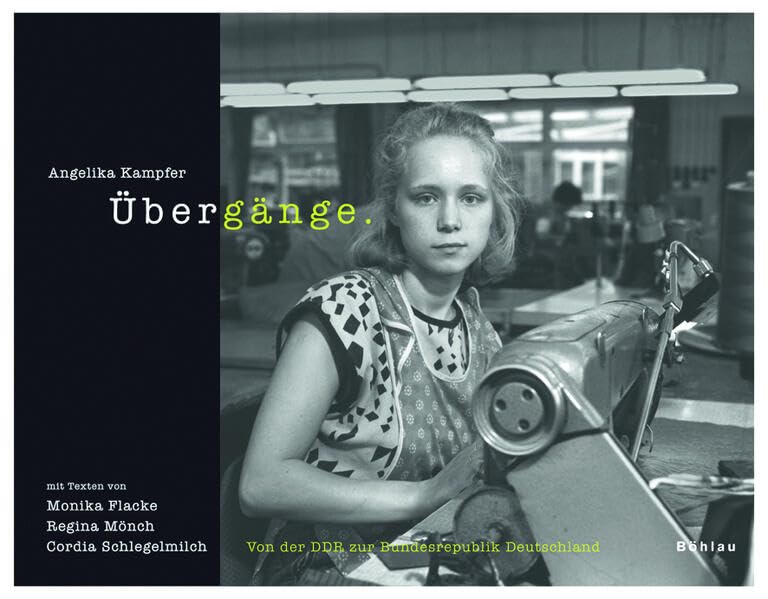 Übergänge: Von der DDR zur Bundesrepublik Deutschland. unter künstlerischer Mitarbeit von Ewald Hentze Books
