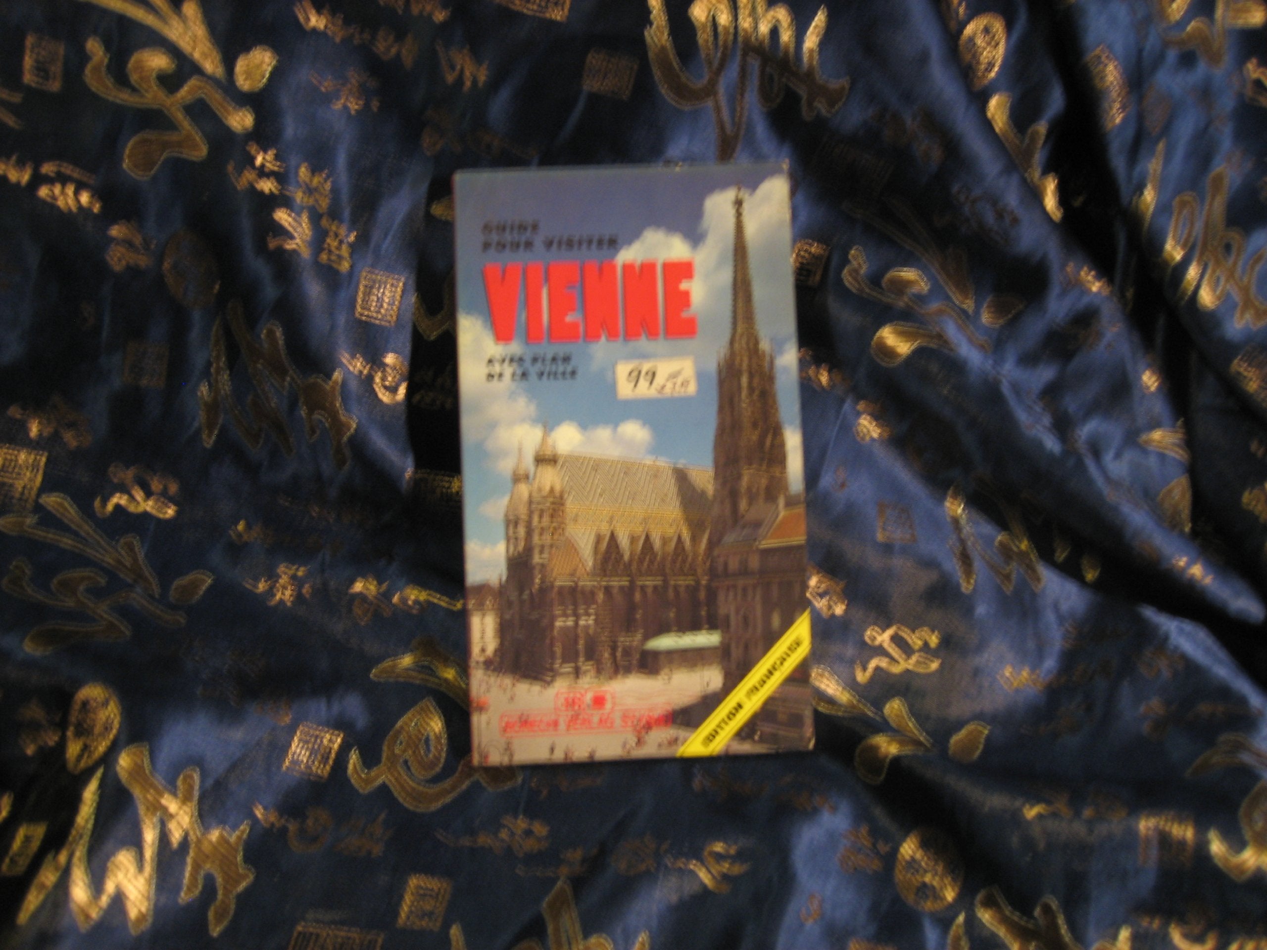 Stadtführer durch Wien. Französische Ausgabe Travel Books