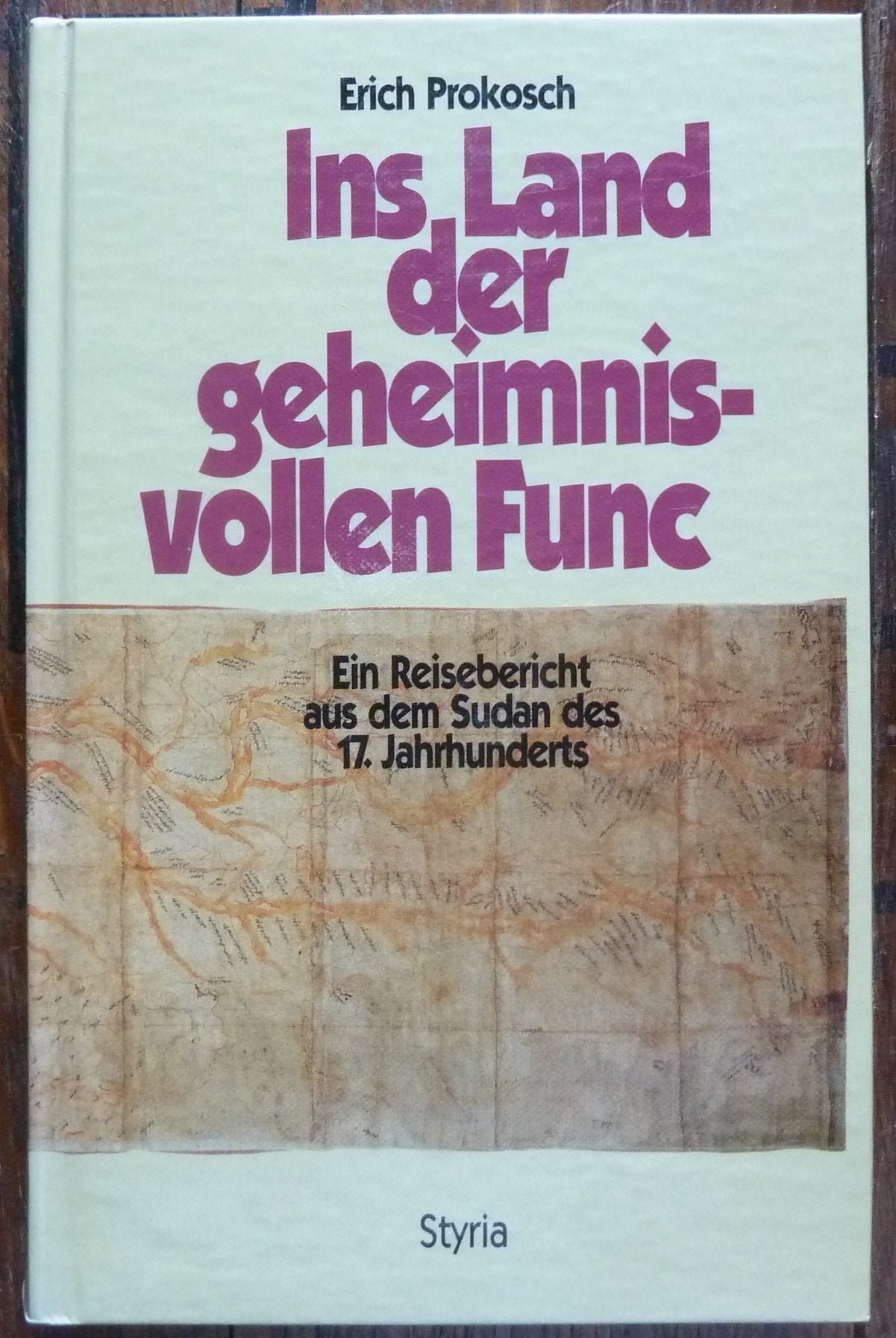 Ins Land der geheimnisvollen Func Politics & Society