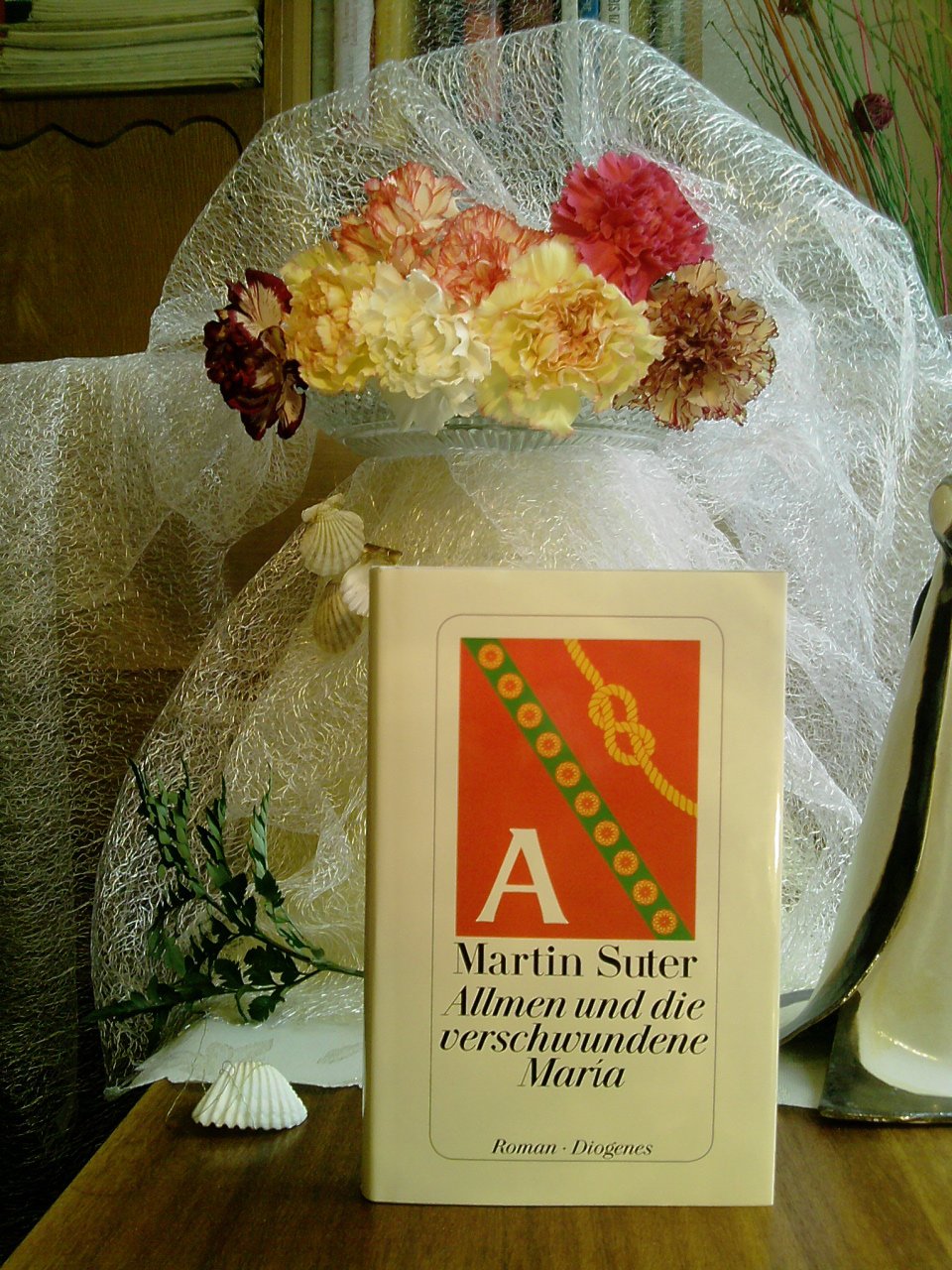 Allmen und die verschwundene María Contemporary literature