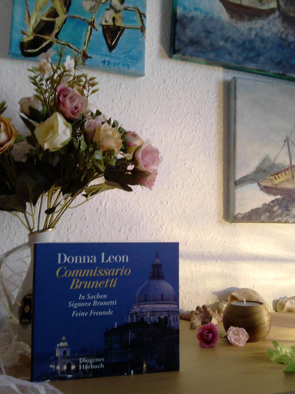 Zwei Fälle für Commissario Brunetti book