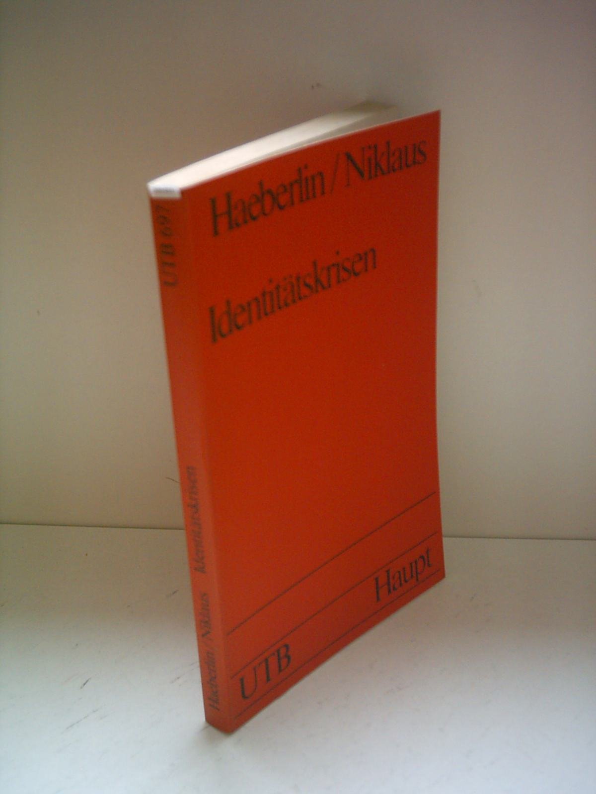 Identitätskrisen : Theorie und Anwendung am Beispiel des sozialen Aufstiegs durch Bildung General education