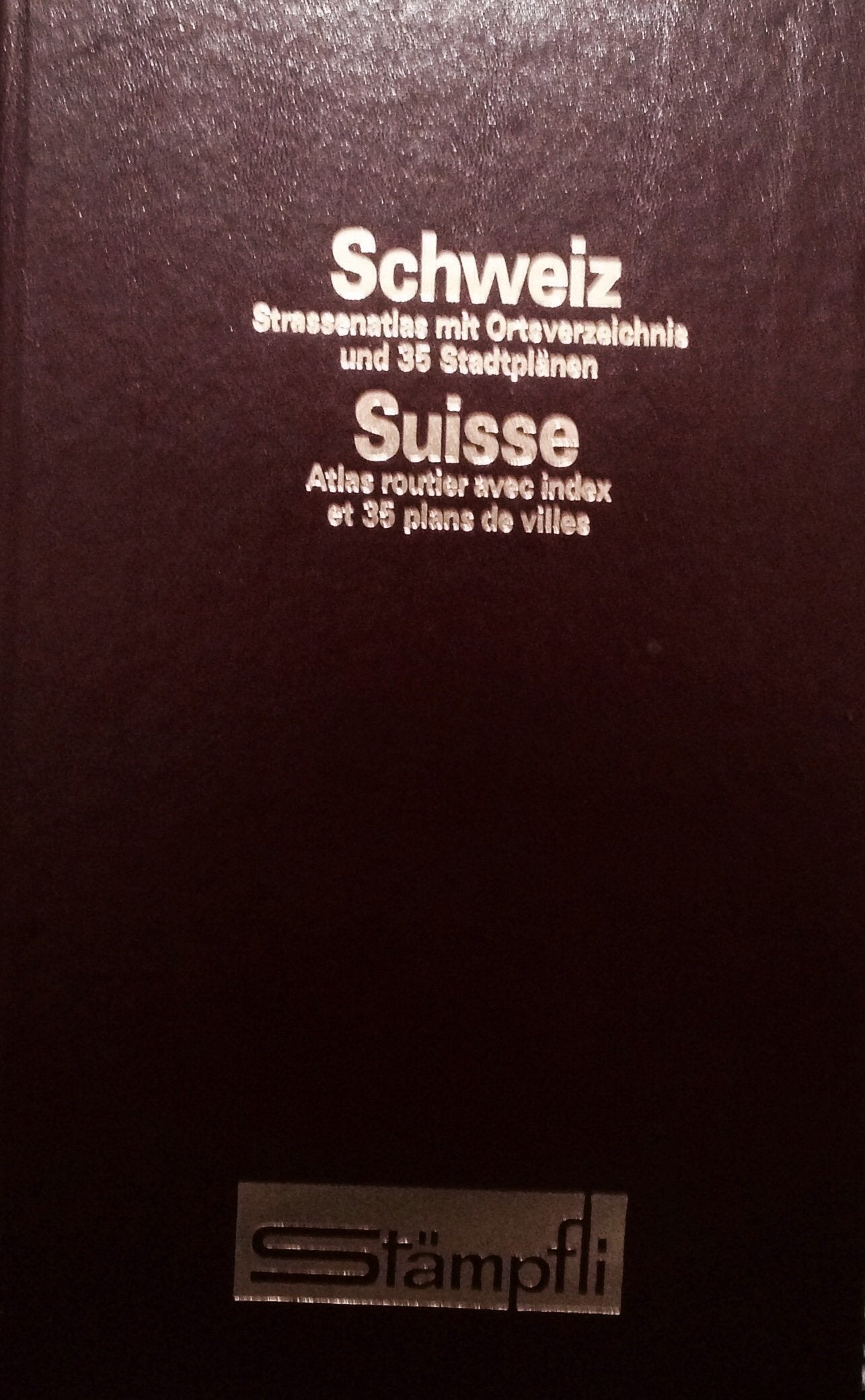 Straßenatlas Schweiz. (Kümmerly und Frey). Mit Ortsverzeichnis und 35 Stadtplänen Books