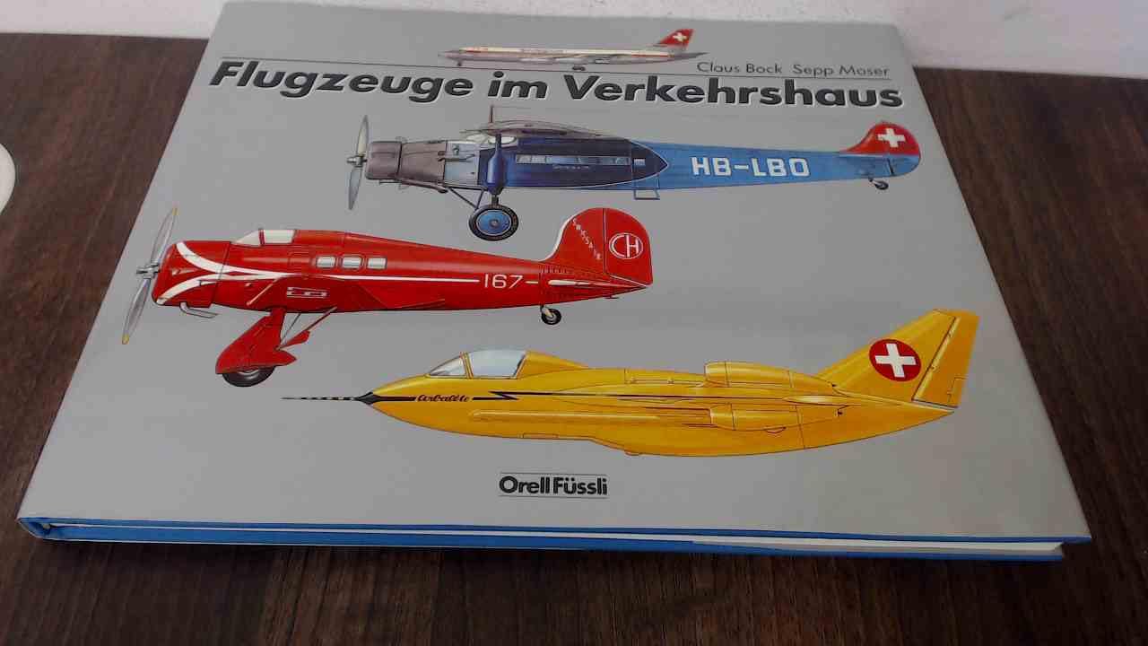Flugzeuge im Verkehrshaus Business & Technology