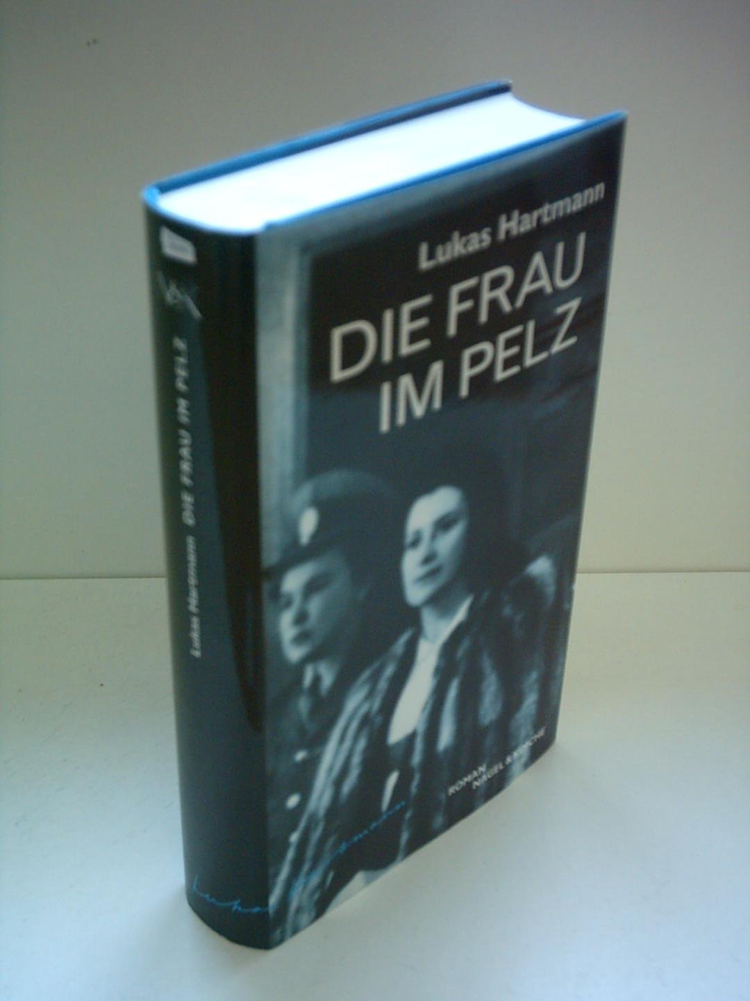 Die Frau im Pelz: Leben und Tod der Carmen Mory. Roman Contemporary literature