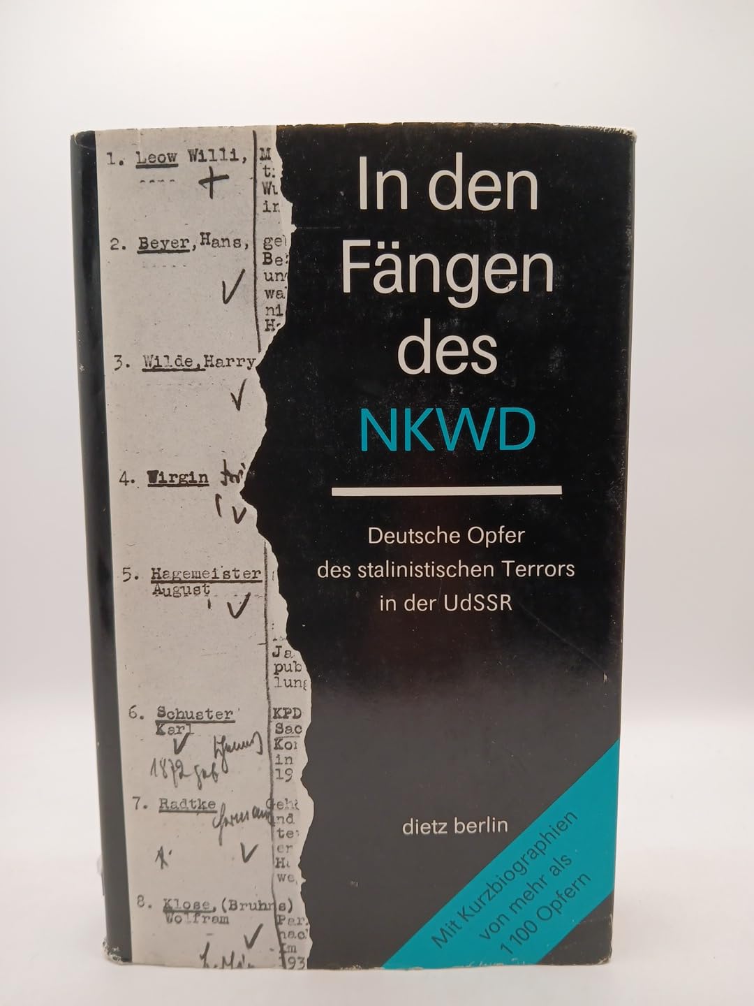 In den Fangen des NKWD: Deutsche Opfer des stalinistischen Terrors in der UdSSR (German Edition) book
