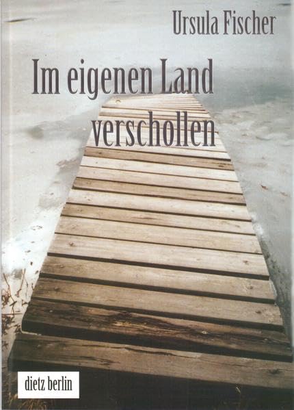 Im eigenen Land verschollen: Opfer inner- und außerhalb des Stacheldrahtes 1945 bis 1951 Memories