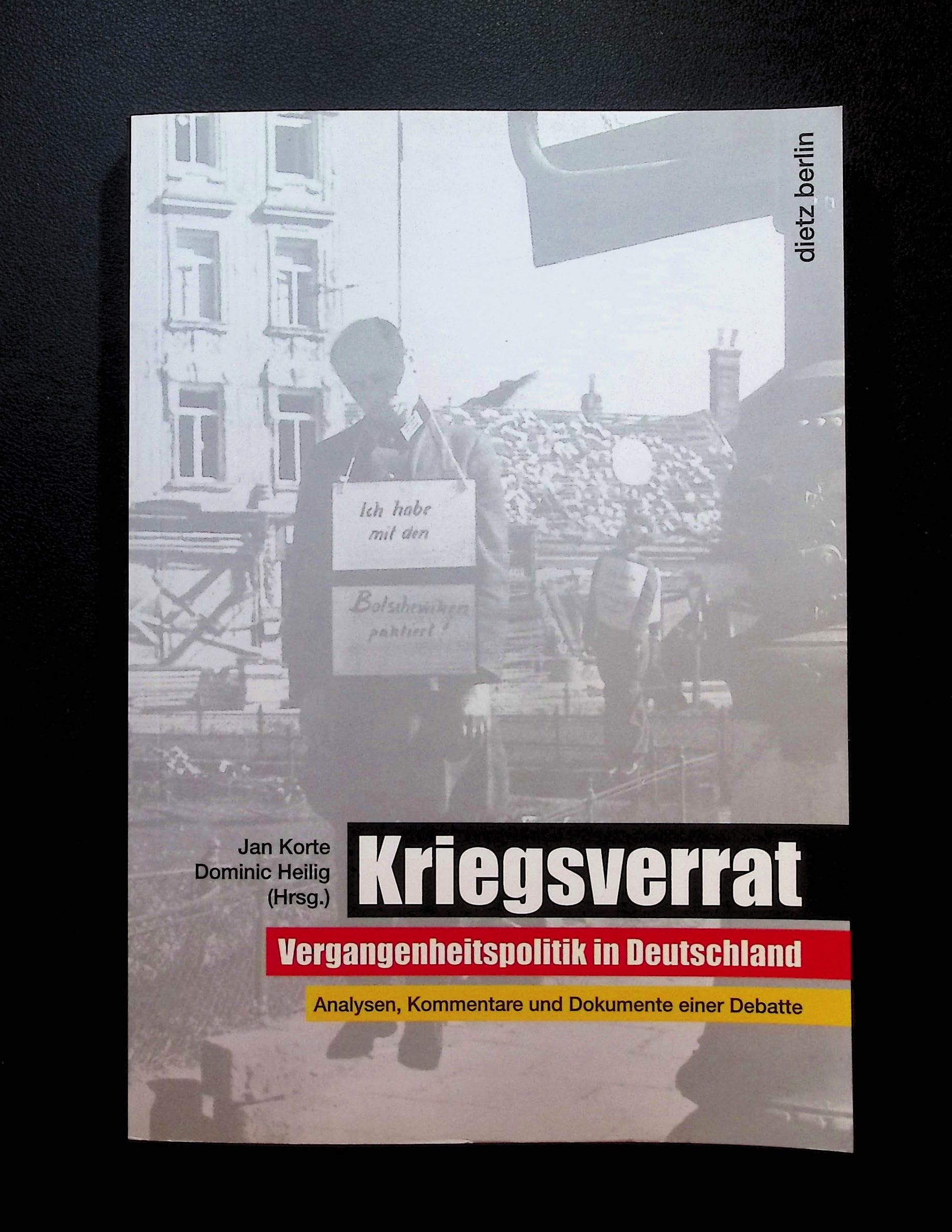 Kriegsverrat Politics & Society Books