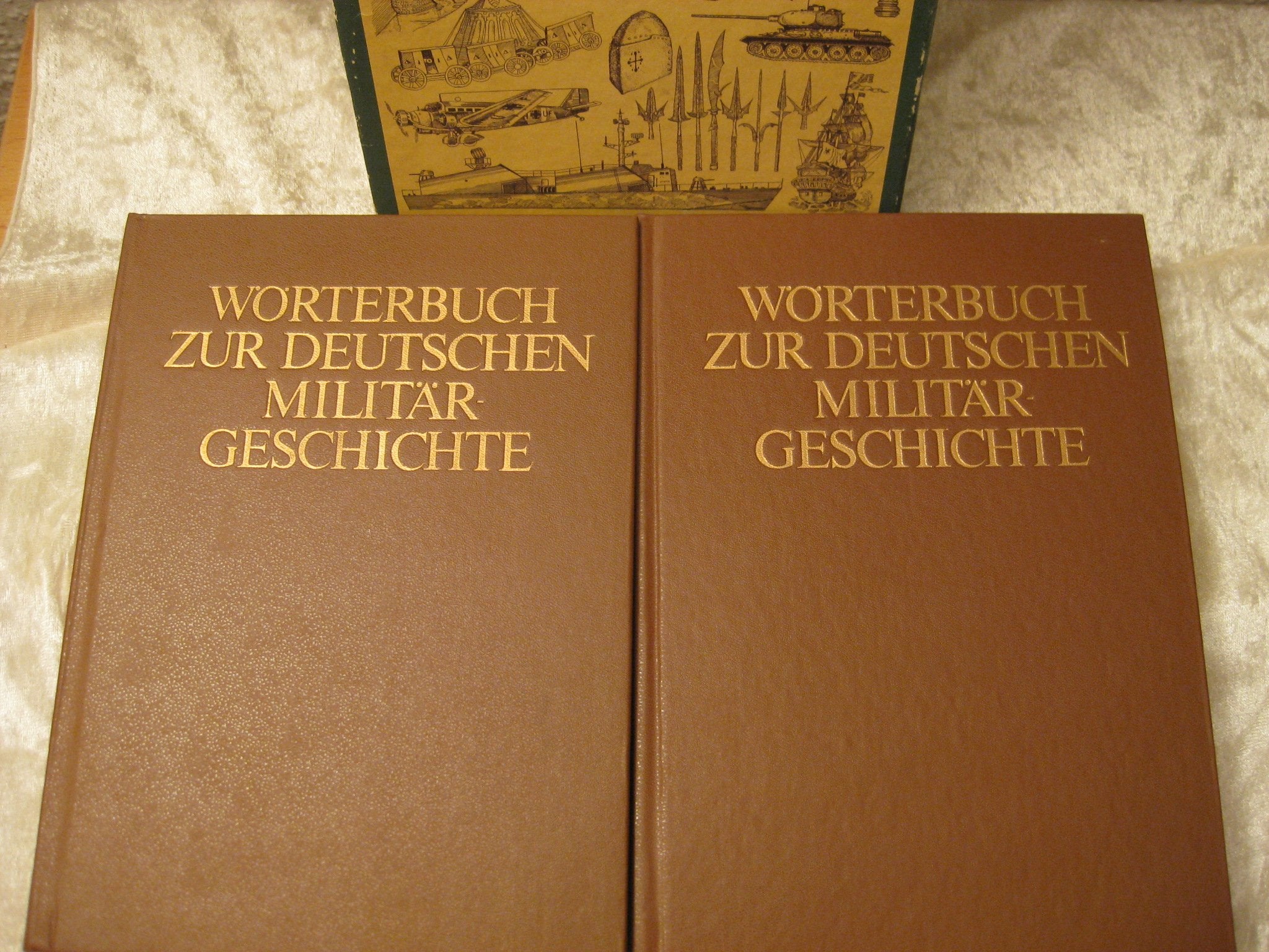 Wörterbuch zur deutschen Militärgeschichte. 2 Bände Learning & Reference