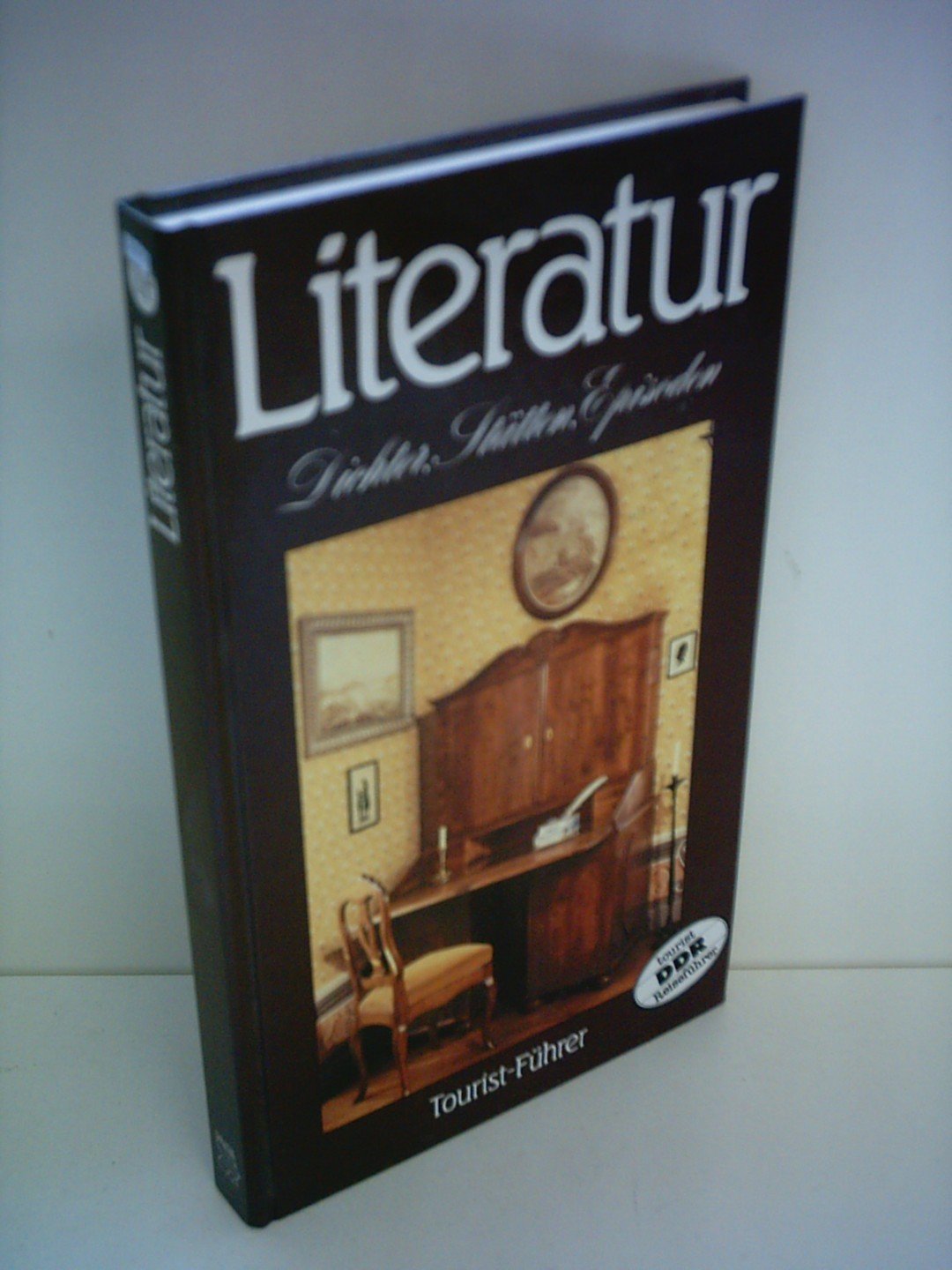 Literatur: Dichter, Stätten, Episoden Travel