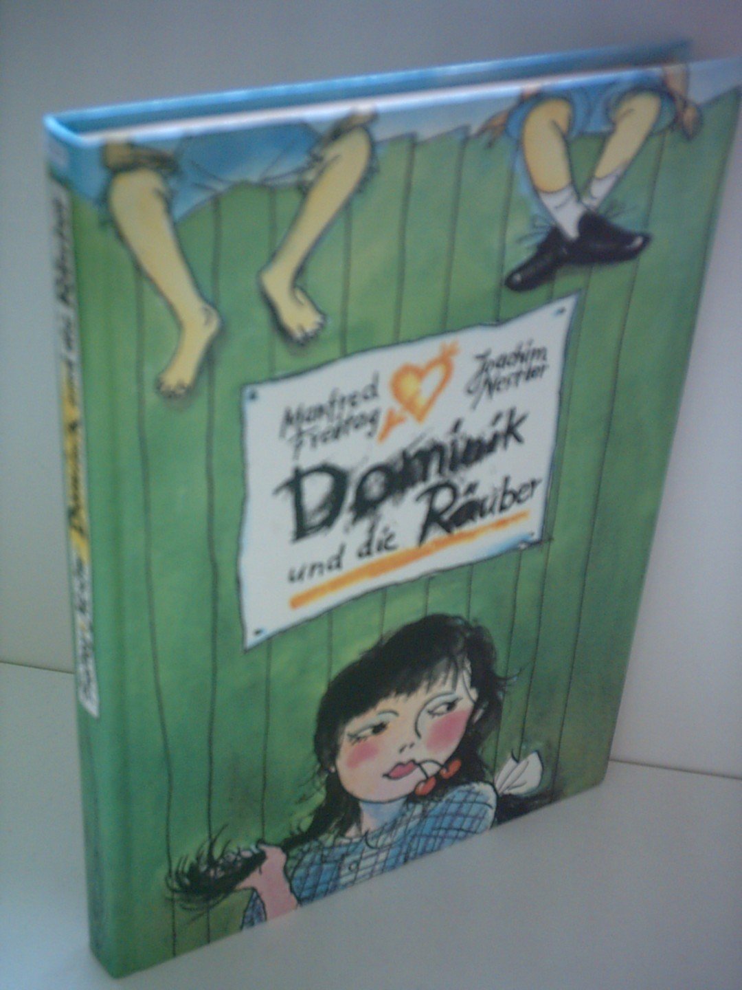 Manfred Freitag: Dominik und die Räuber Books