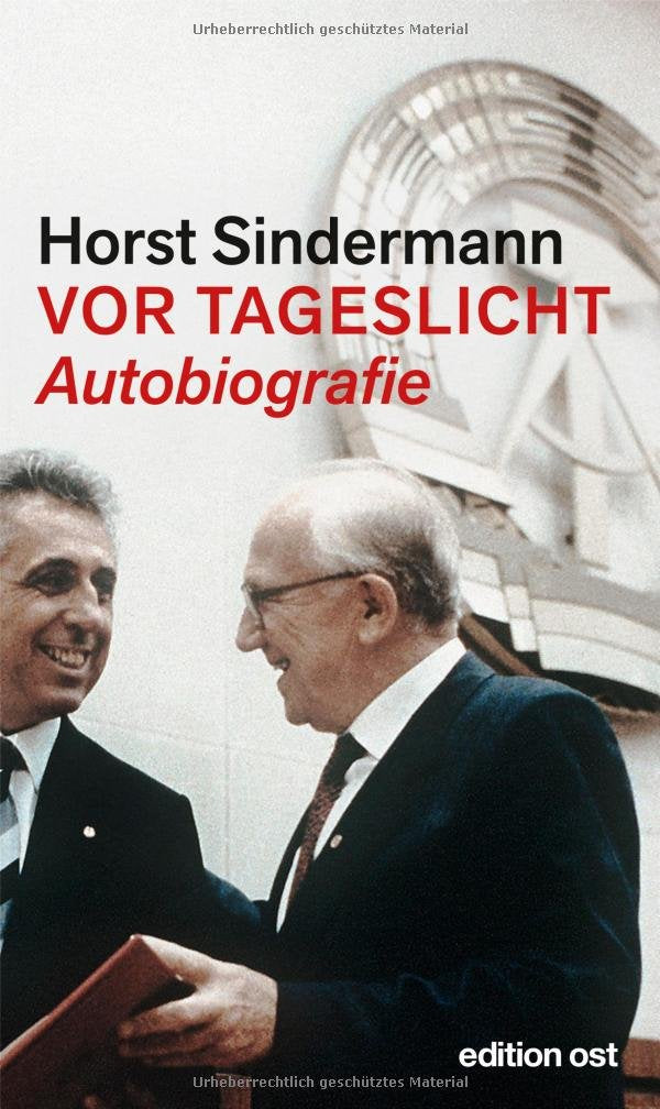 Vor Tageslicht Politics & Society Books
