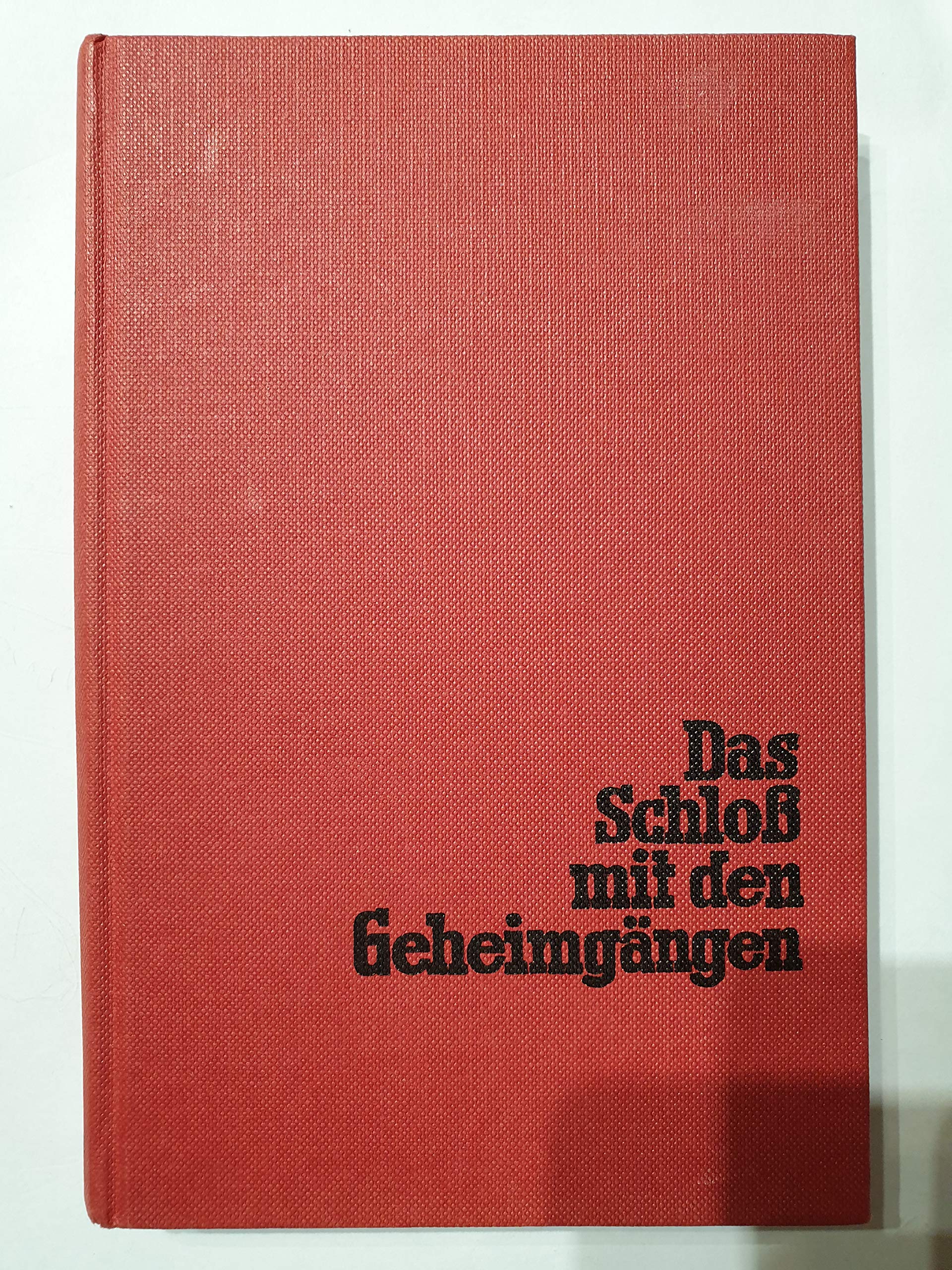 Das Schloß mit den Geheimgängen Books
