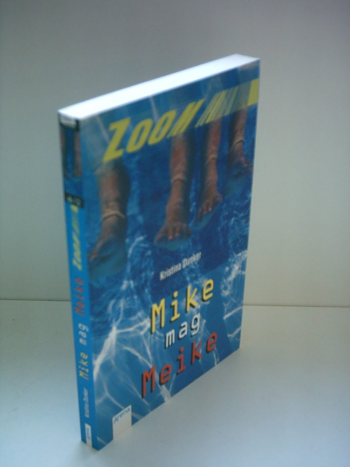 Mike mag Meike (Arena Taschenbücher) Contemporary literature