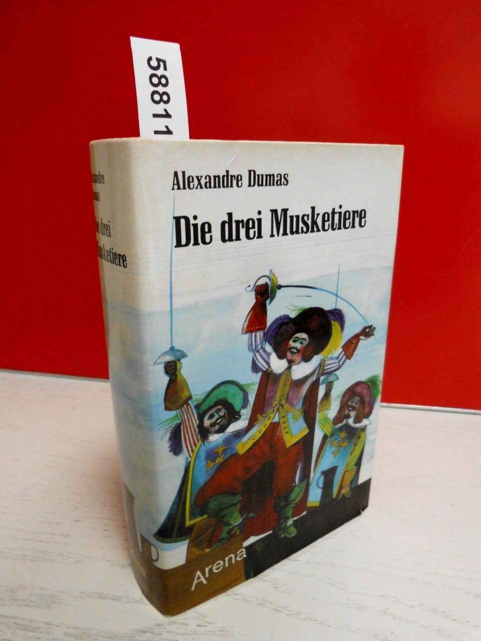 Die drei Musketiere. Vier Freunde kämpfen für den König und Frankreich. Books