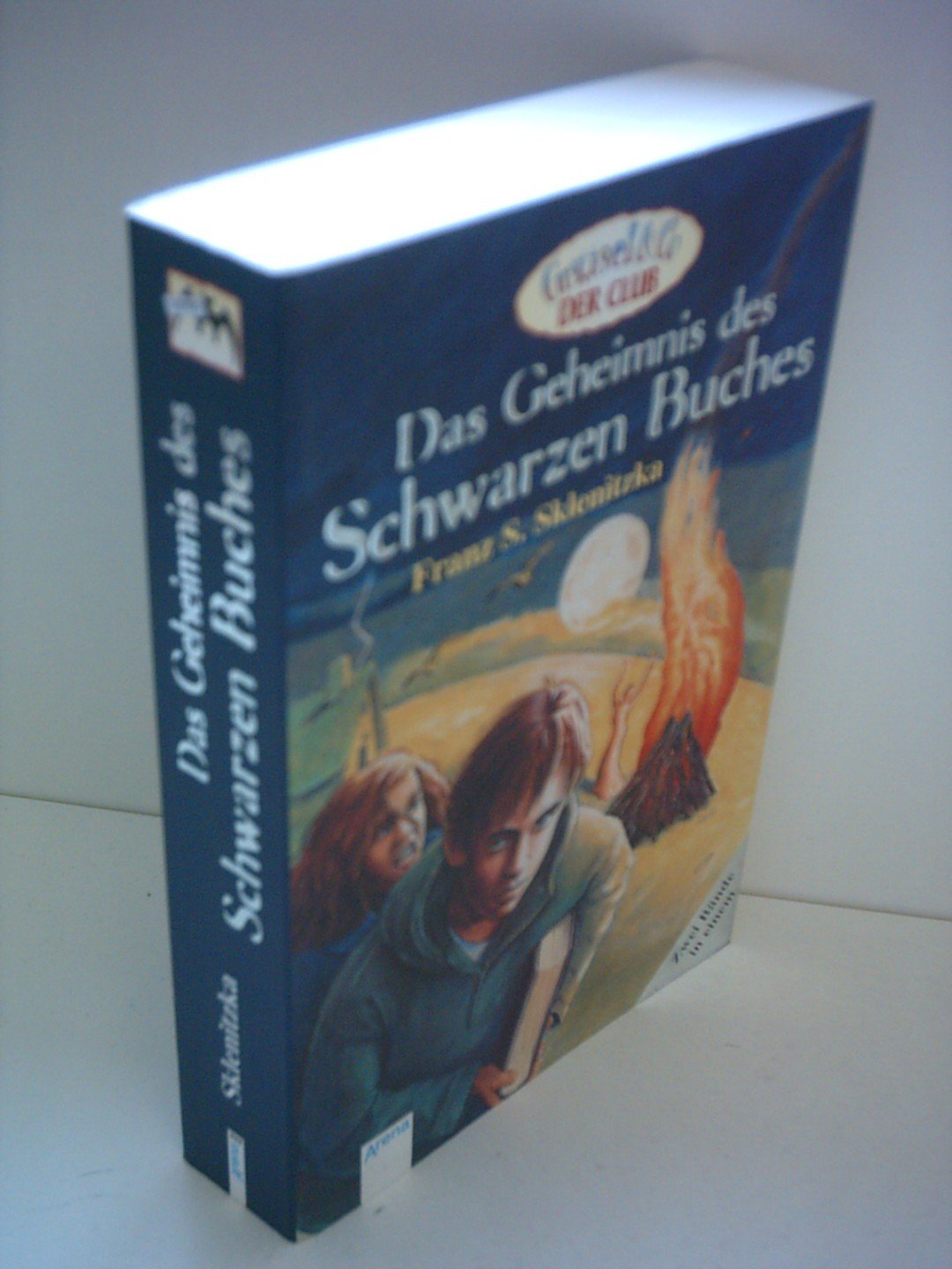 Das Geheimnis des schwarzen Buches Books