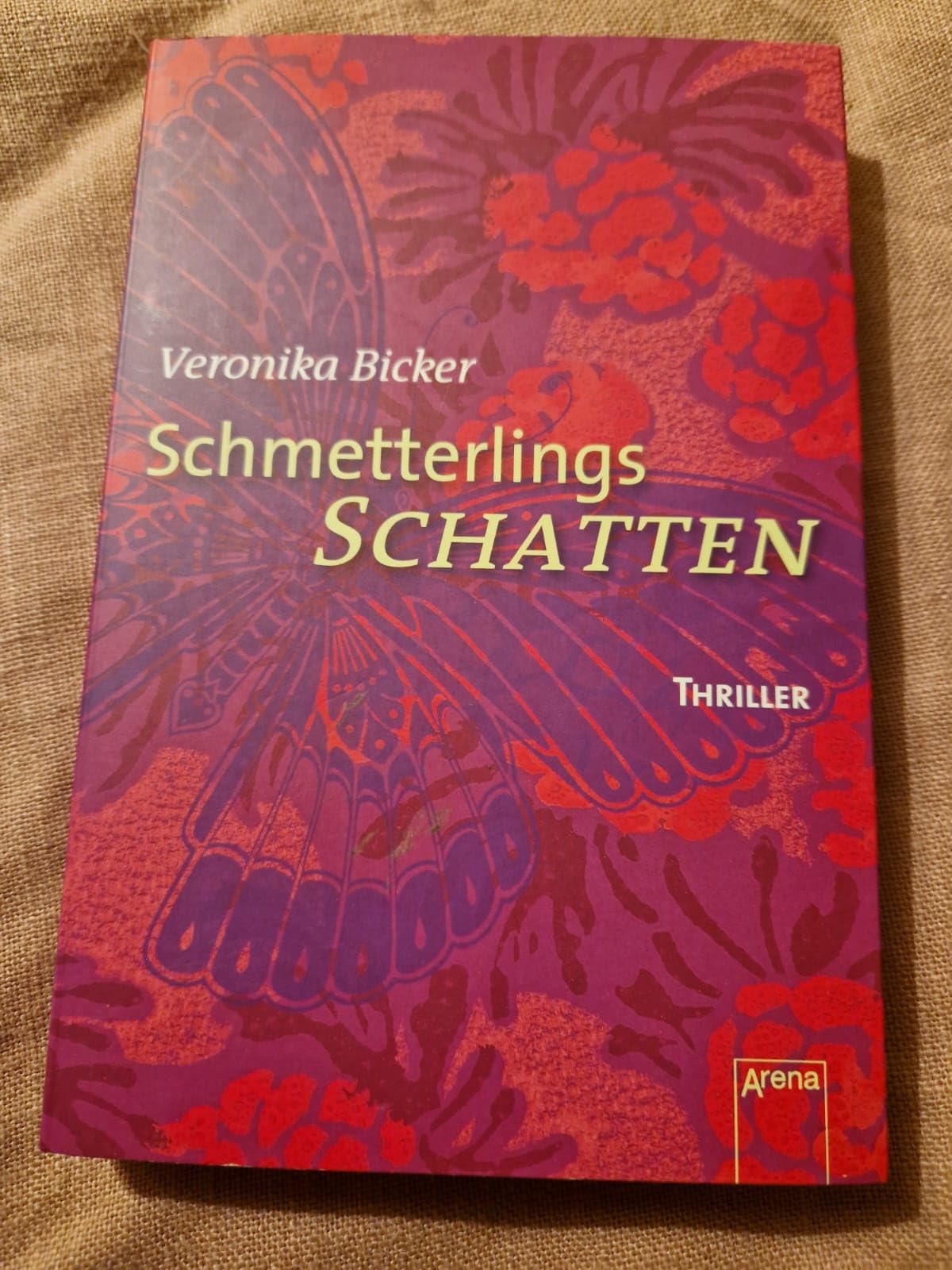 Schmetterlingsschatten Fiction