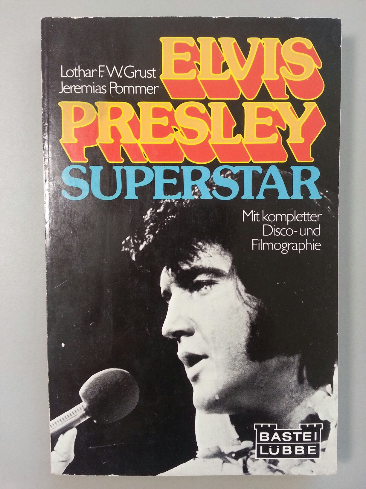 Elvis Presley Superstar Pop culture