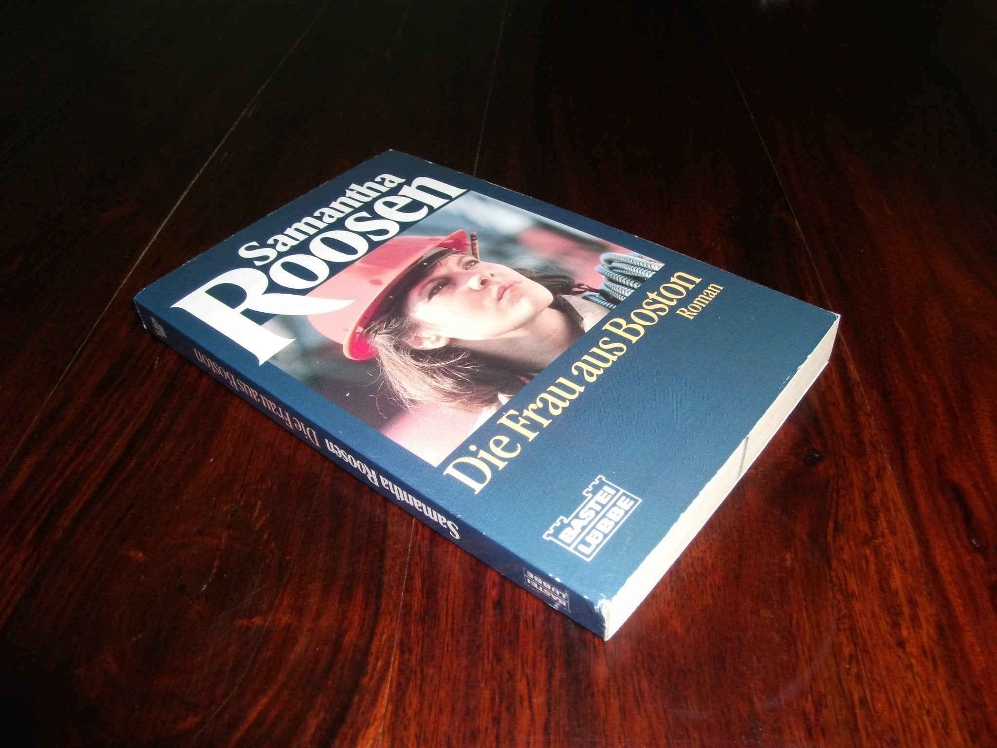 Die Frau aus Boston (Allgemeine Reihe. Bastei Lübbe Taschenbücher) Books