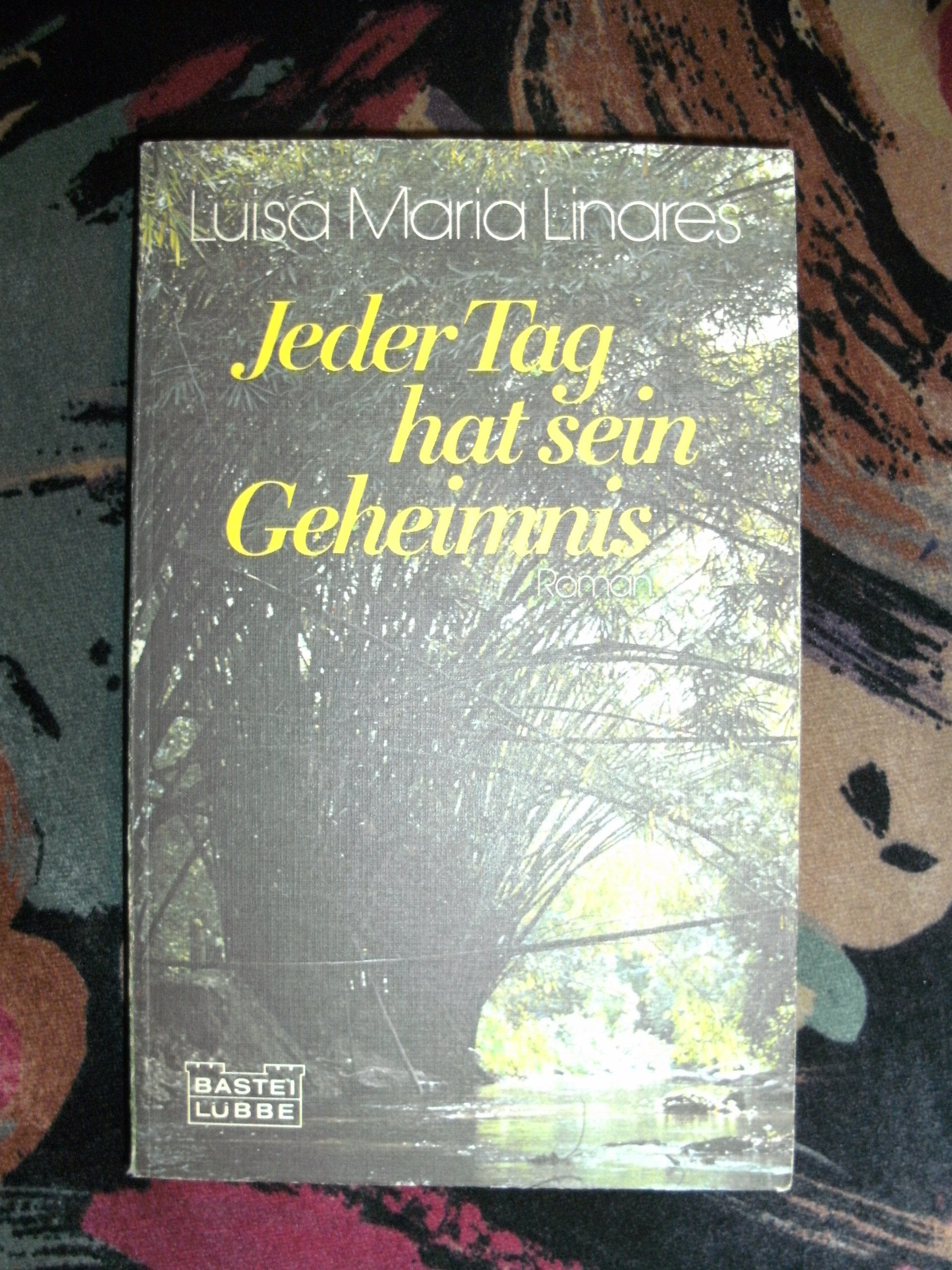 Jeder Tag hat sein Geheimnis. Books