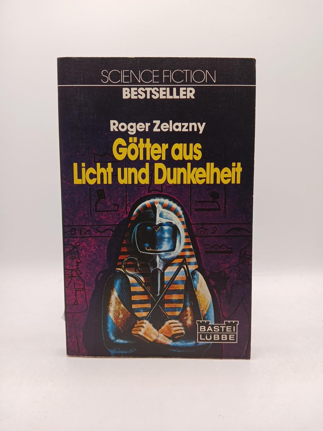 Götter aus Licht und Dunkelheit. Books