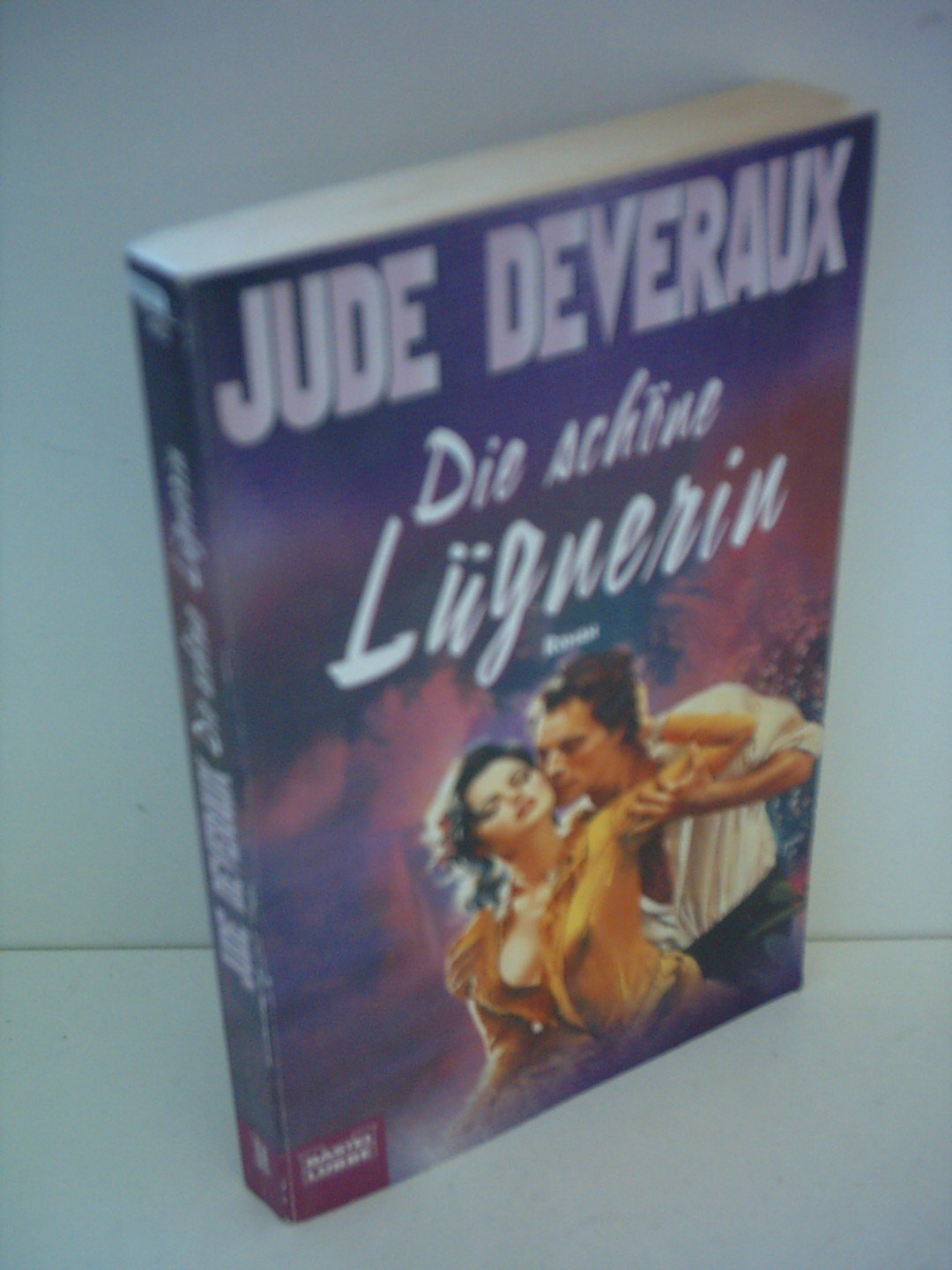 Die schöne Lügnerin (Palette. Bastei Lübbe Taschenbücher) Books