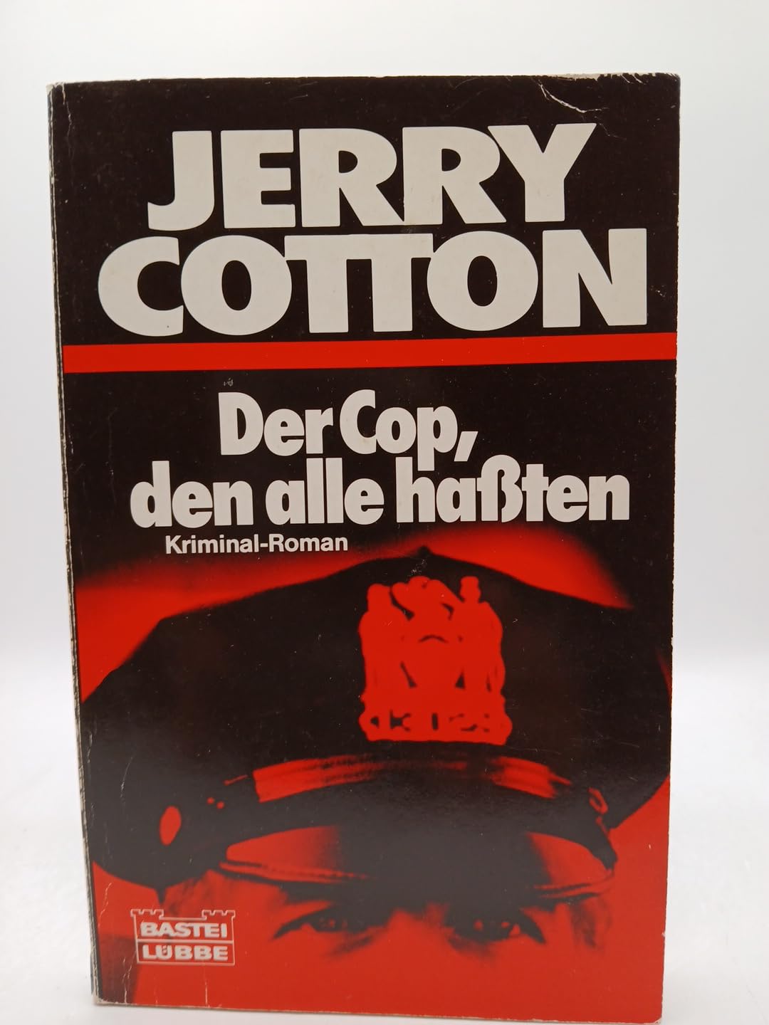 Der Cop, den alle hassten (Jerry Cotton. Bastei Lübbe Taschenbücher) Books