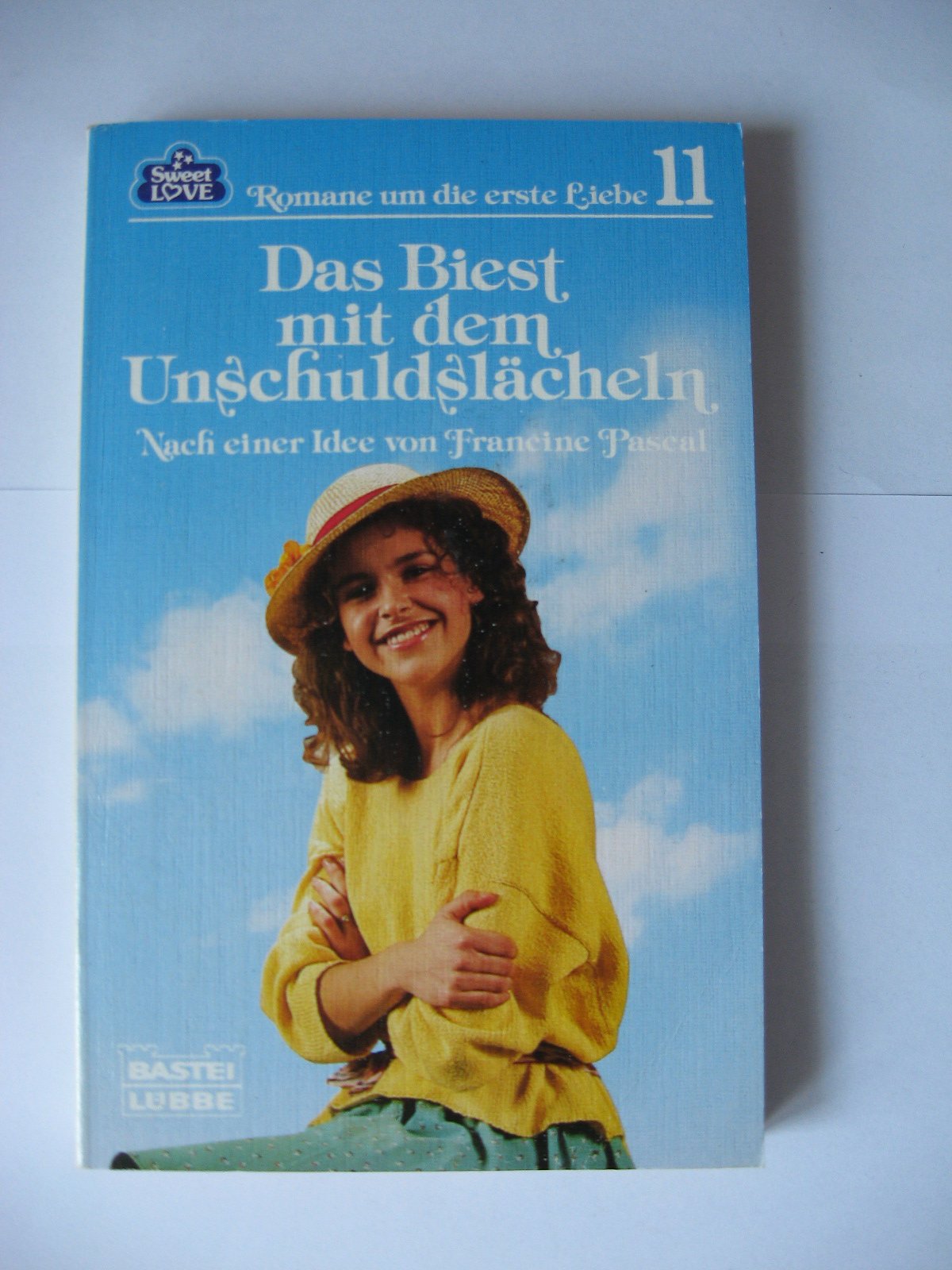 Das Biest mit dem Unschuldslächeln. ( Sweet Love, 11). Books