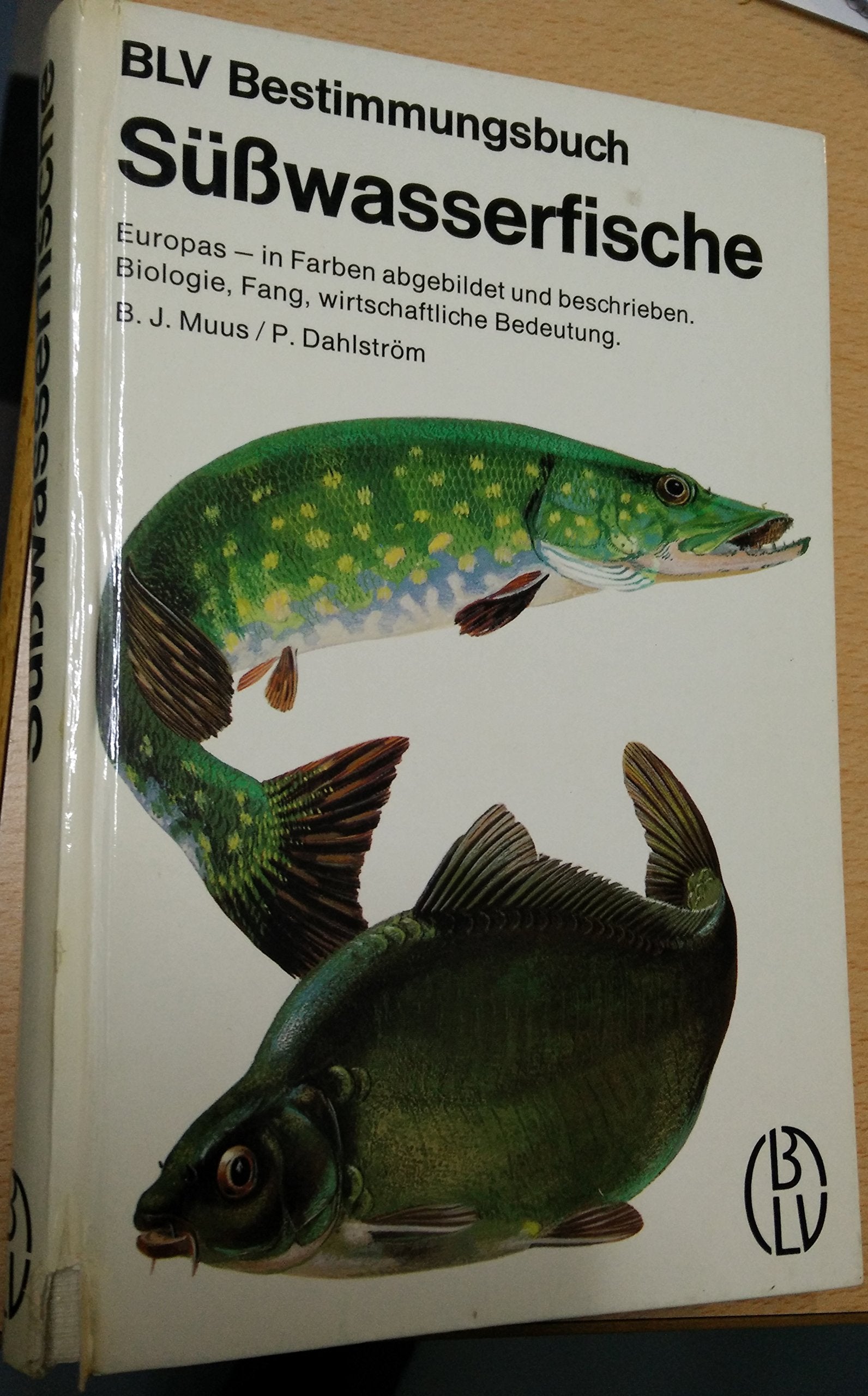 Süßwasserfische Books