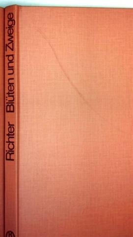 Blüten und Zweige zauberhaft arrangiert Books