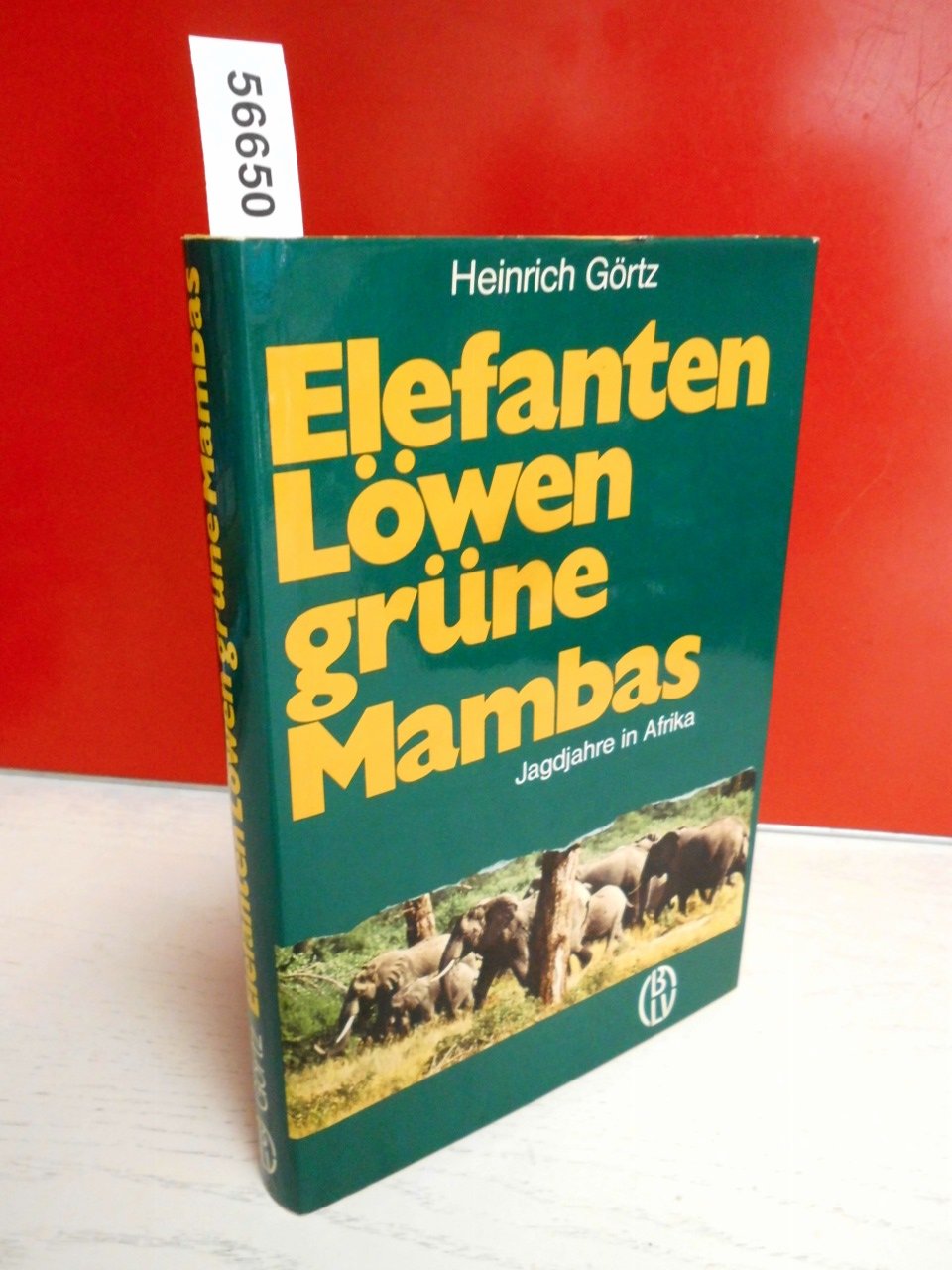 Elefanten, Löwen, grüne Mambas. Jagdjahre in Afrika Natural Sciences