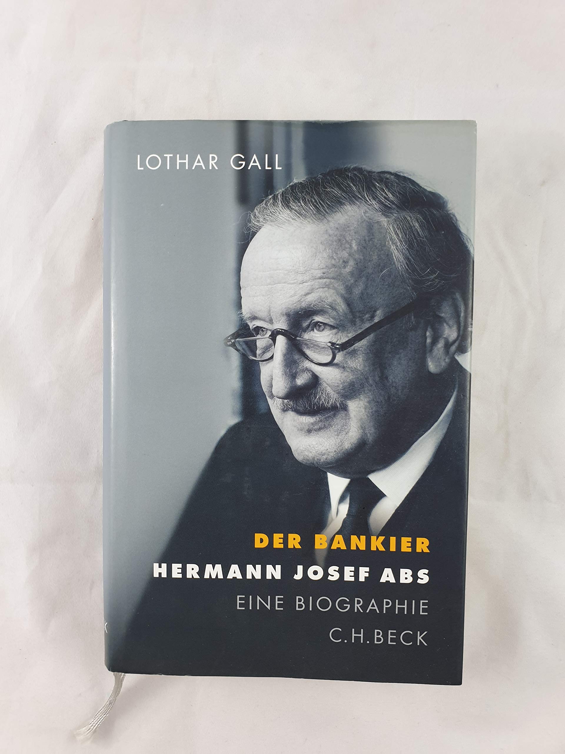 Der Bankier Politics & Society