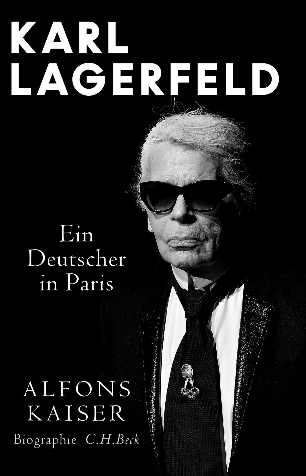 Karl Lagerfeld Art & Literature Books