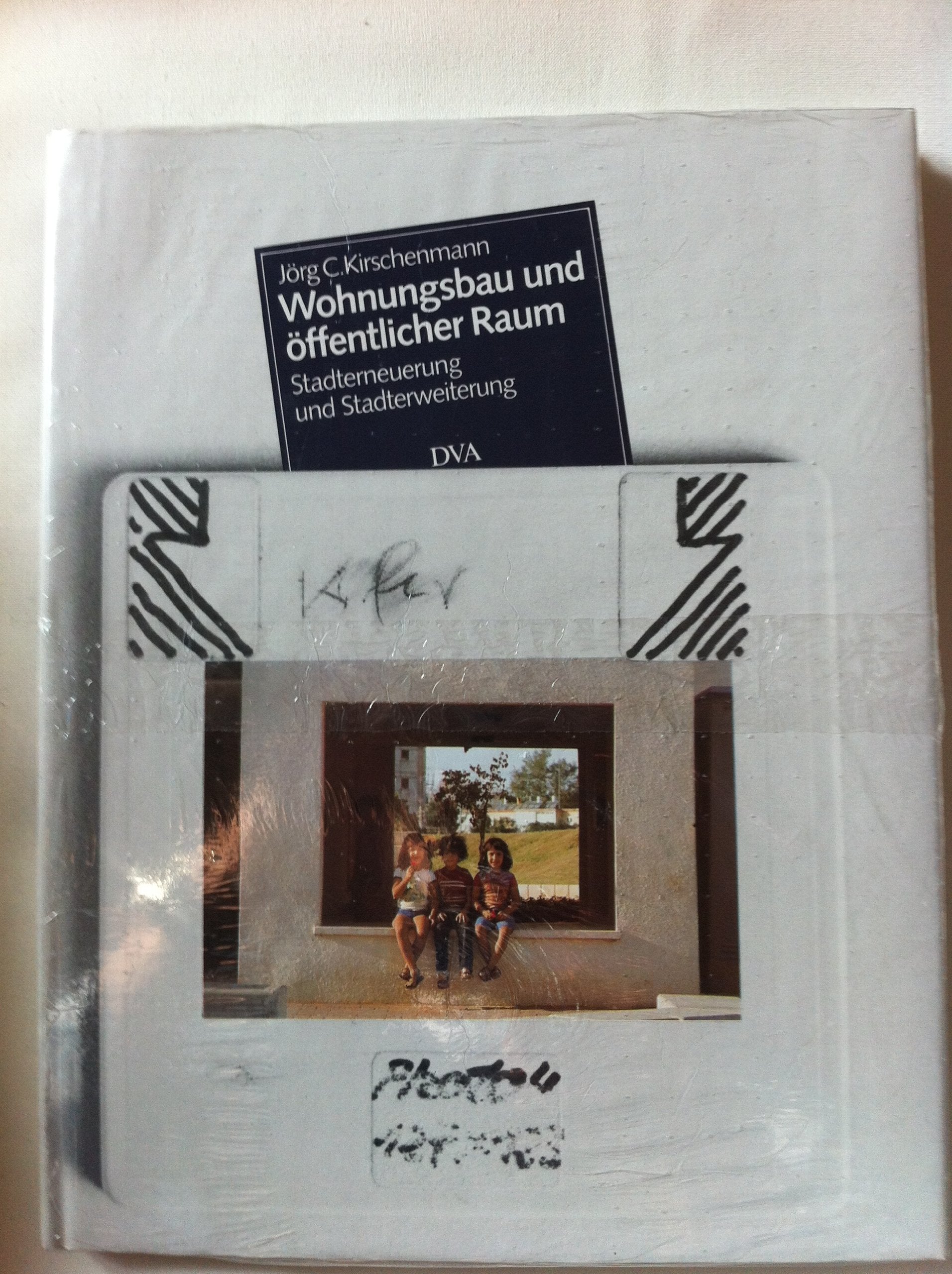 Wohnungsbau und öffentlicher Raum Books