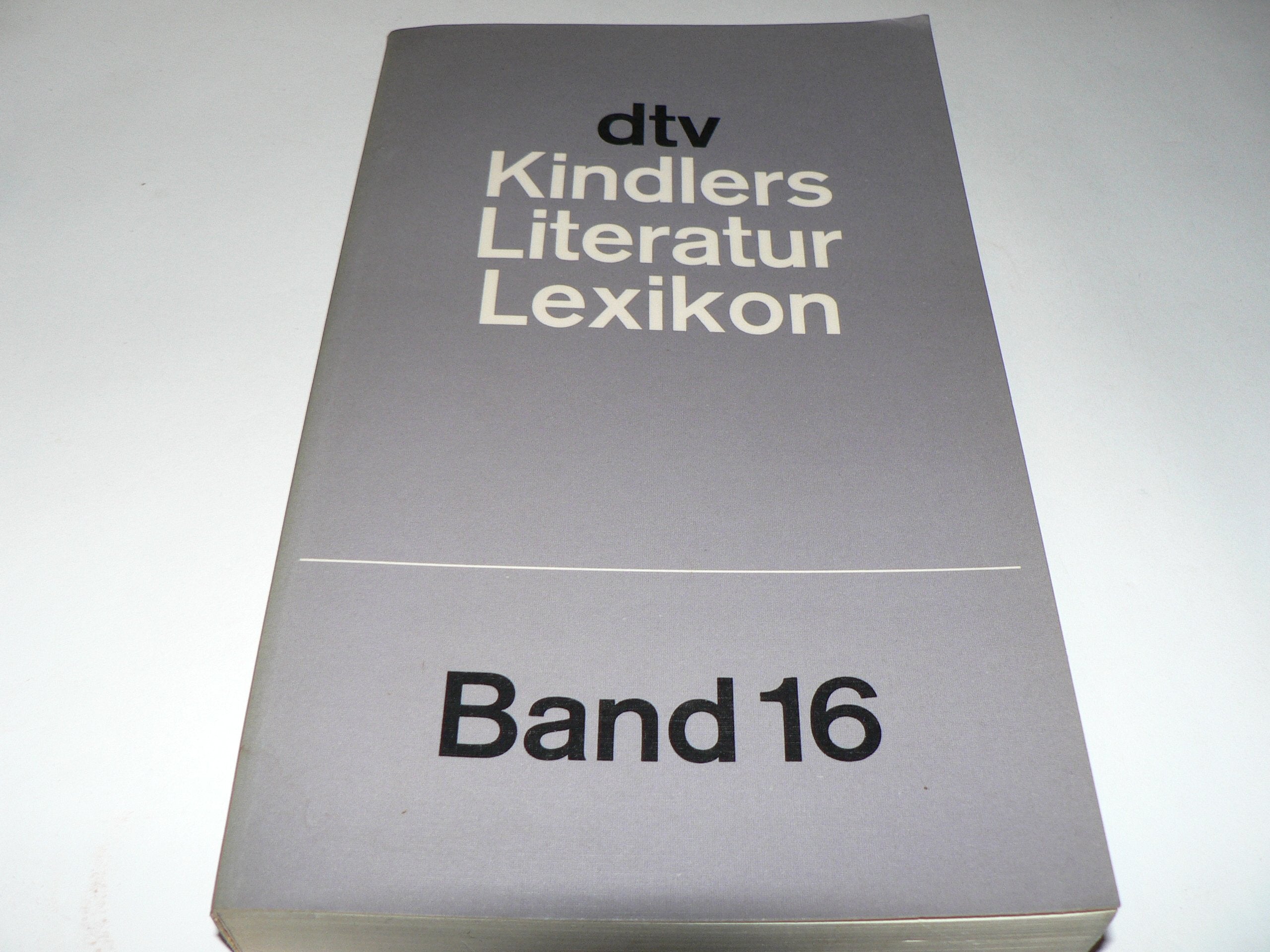 Kindlers Literatur-Lexikon, Bd. 16: Nel-Oz Books