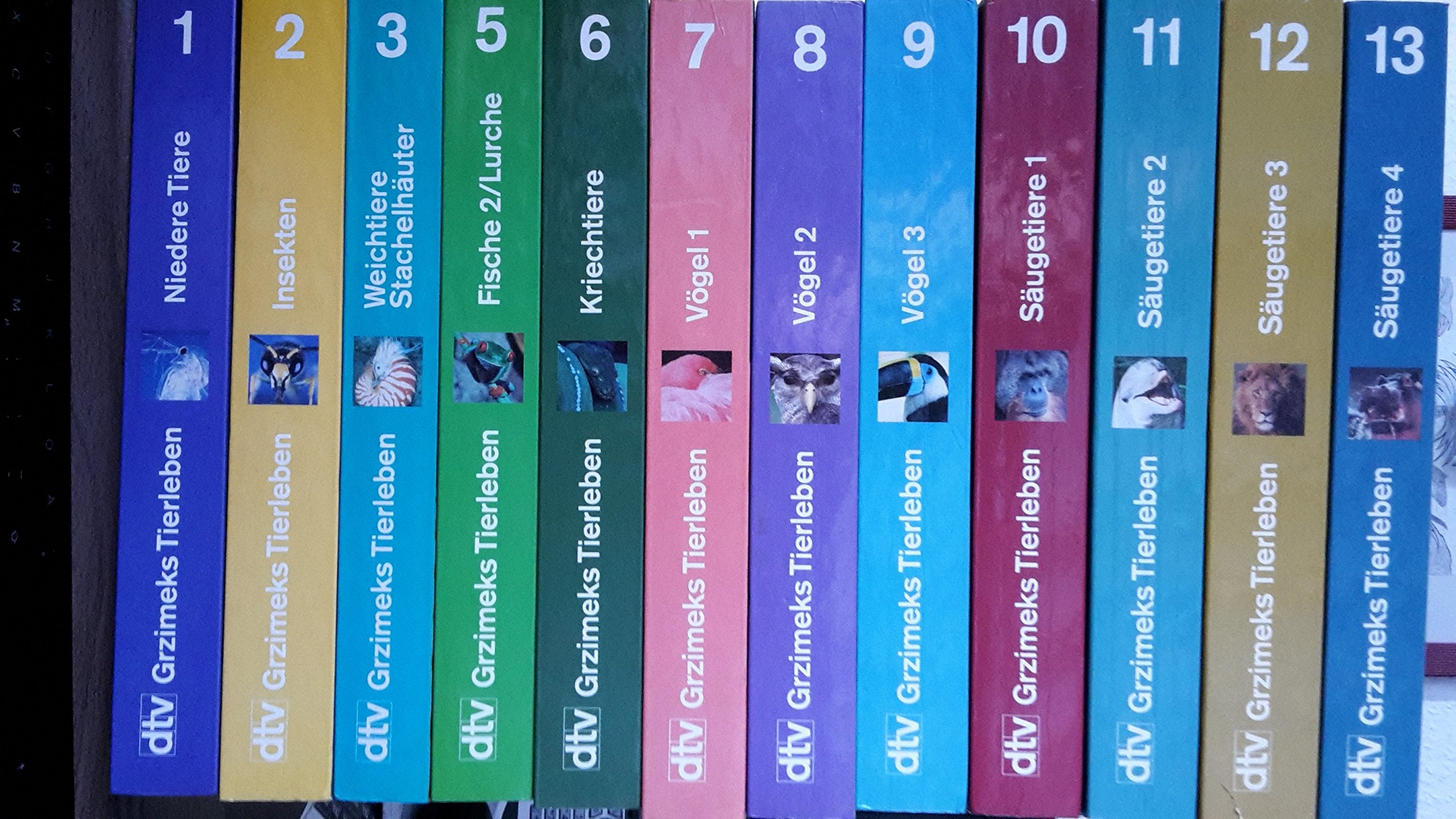 Grzimeks Tierleben: Enzyklopädie des Tierreichs (dtv Kassettenausgaben) Reference Books