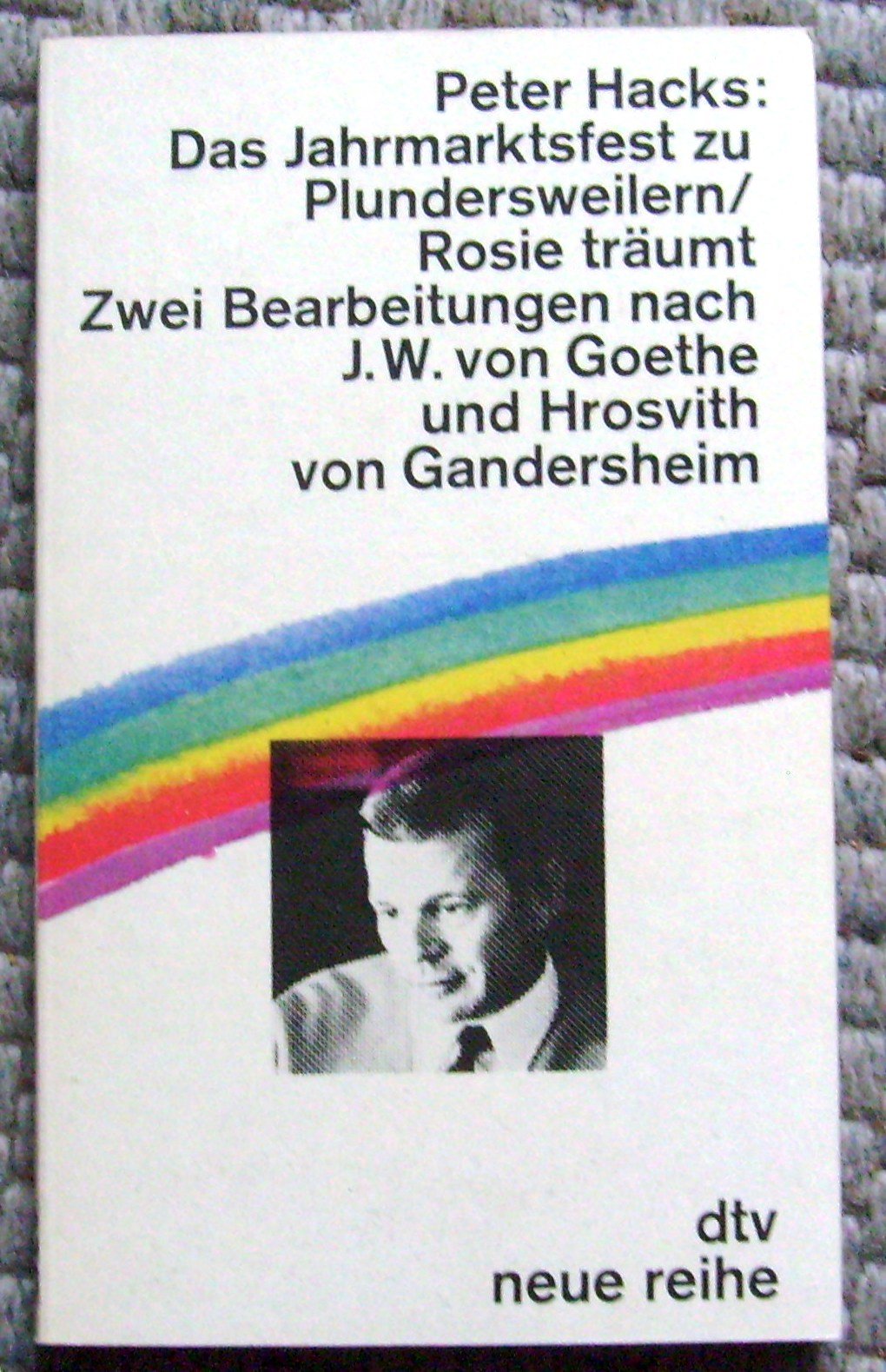 Das Jahrmarktsfest zu Plundersweilern. Rosie träumt. Books