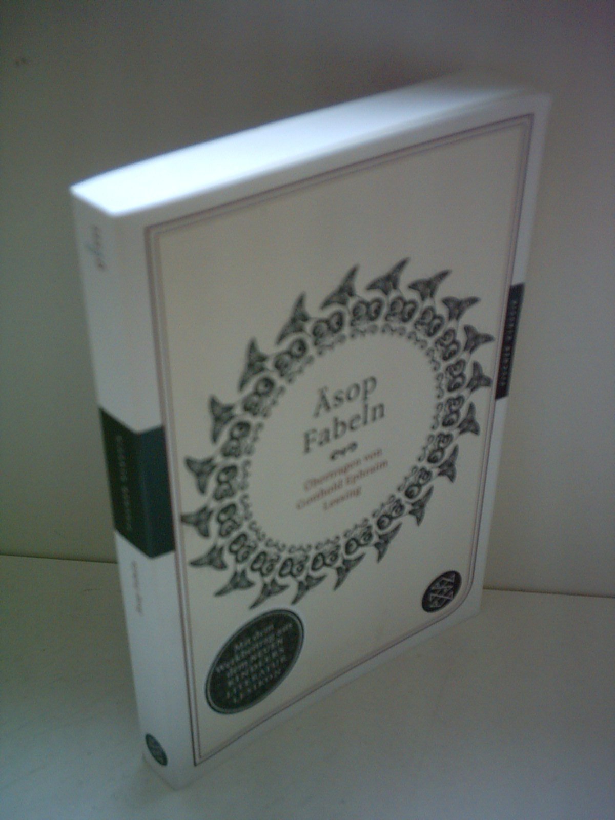 Fabeln des Äsop: In der Not zeigen sich wahre Freunde Essays & Short Stories