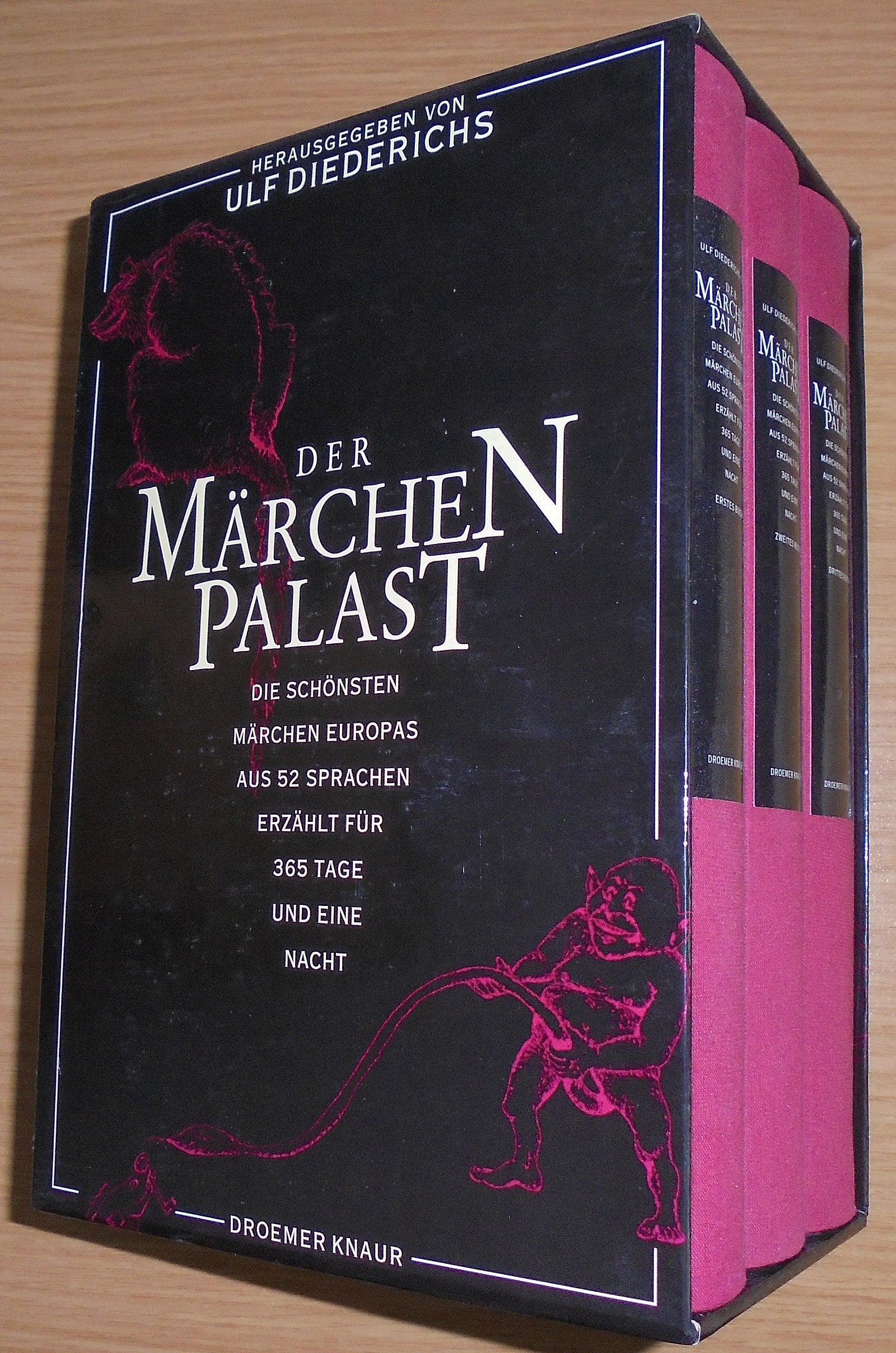 Der Märchenpalast. 3 Bände. Die schönsten Märchen Europas aus 52 Sprachen erzählt für 365 Tage und eine Nacht. Books