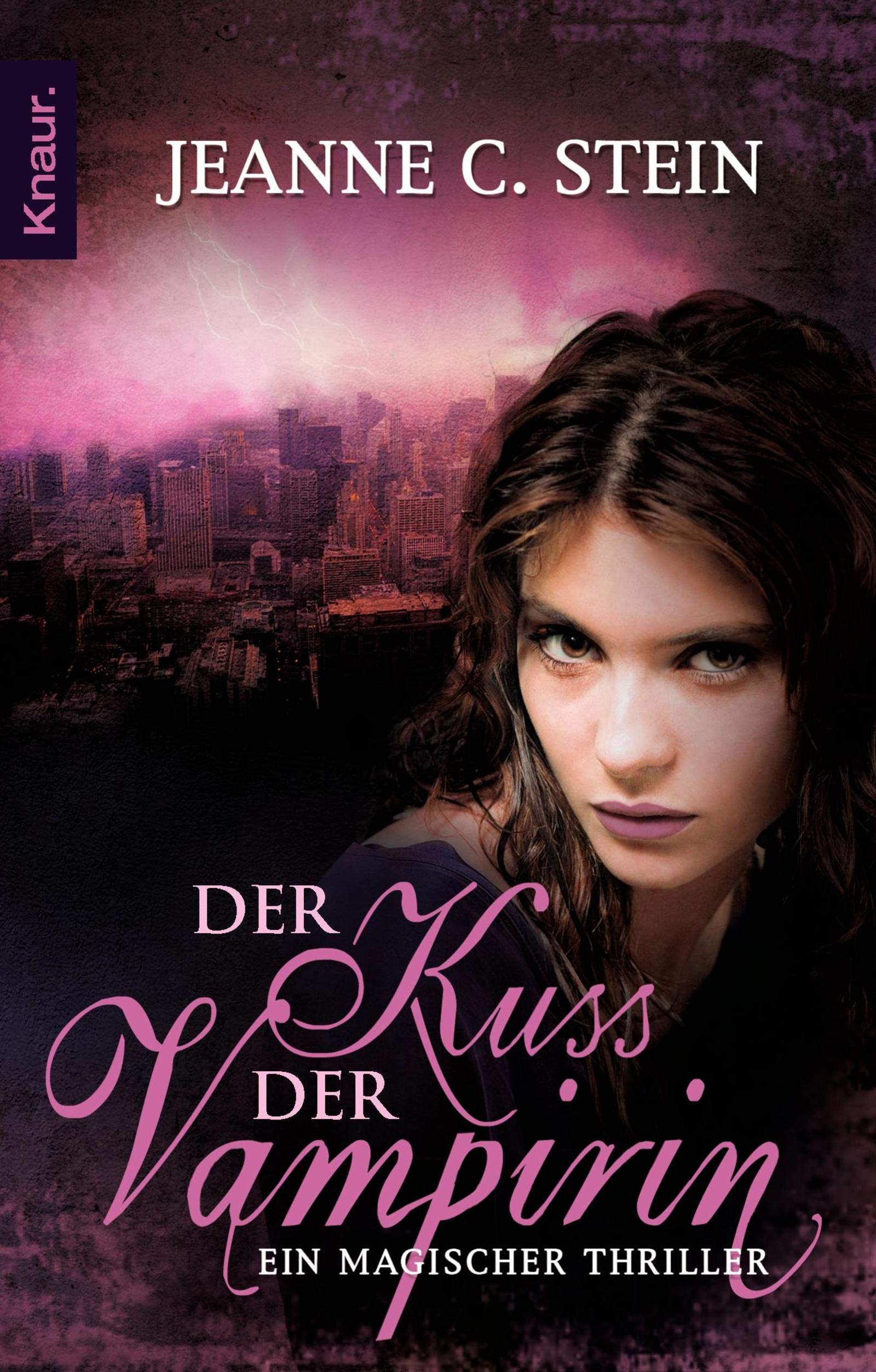 Anna Strong 4: Der Kuss der Vampirin Contemporary literature
