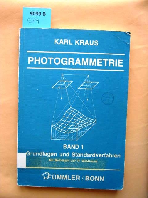 Photogrammetrie. Band 1: Grundlagen und Standardverfahren. Books