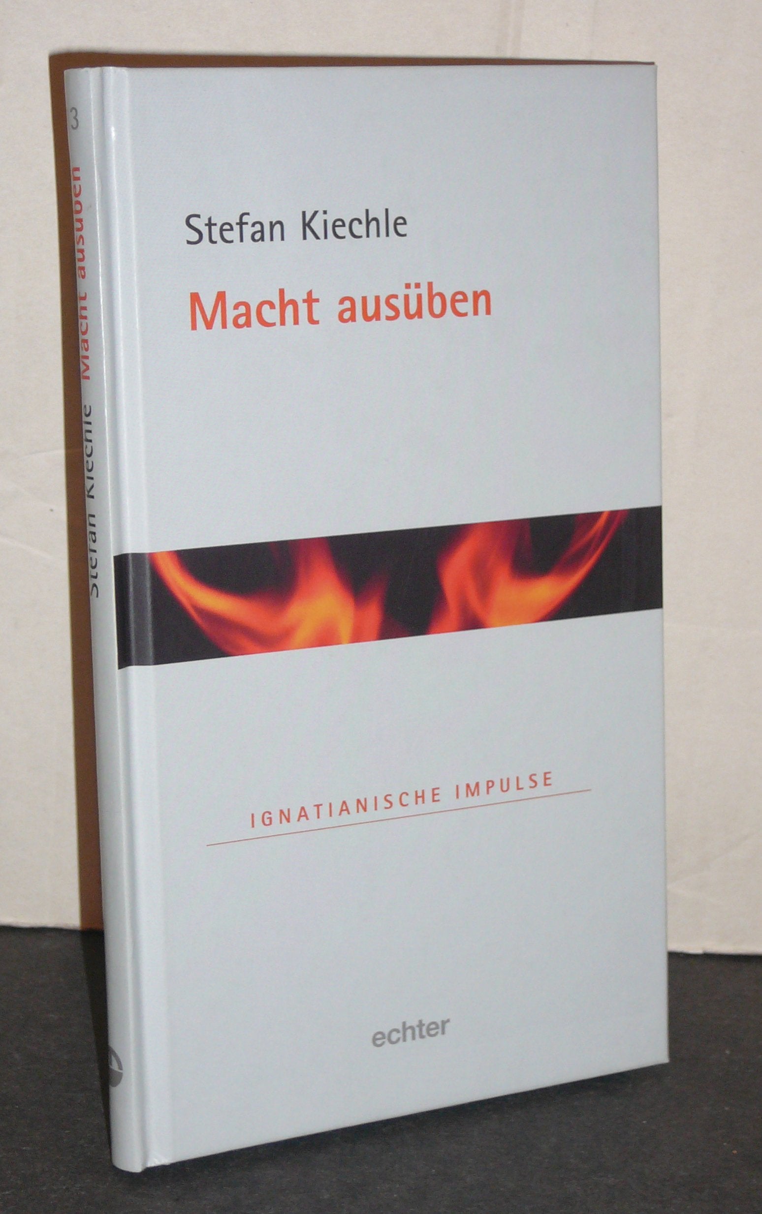 Macht ausüben Religion & Esotericism