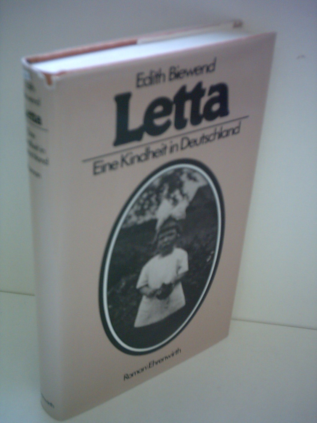 Product Image: Letta. Eine Kindheit in Deutschland