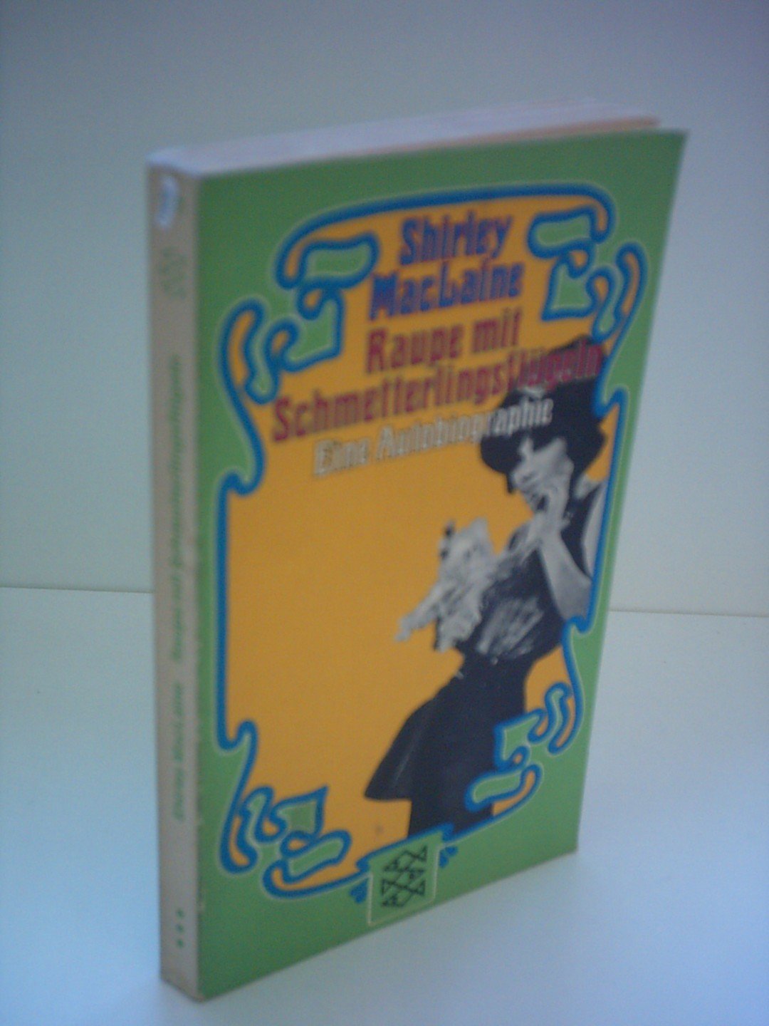 Raupe mit Schmetterlingsflügeln : eine Autobiographie. Books