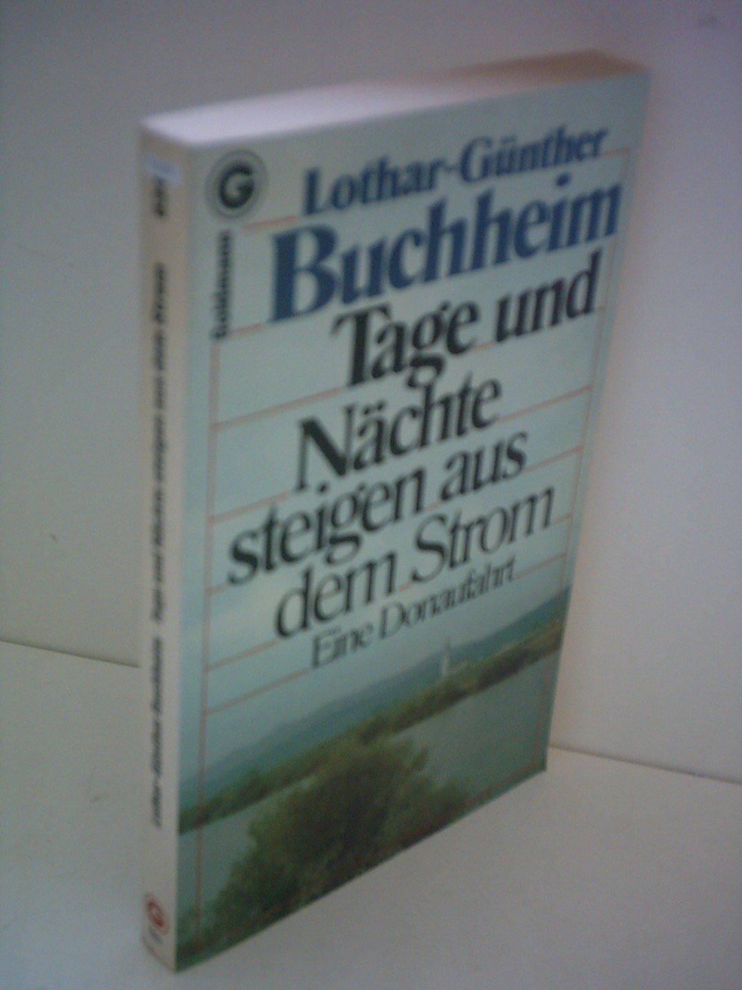 Tage und Nächte steigen aus dem Strom. Eine Donaufahrt. Politics & Society