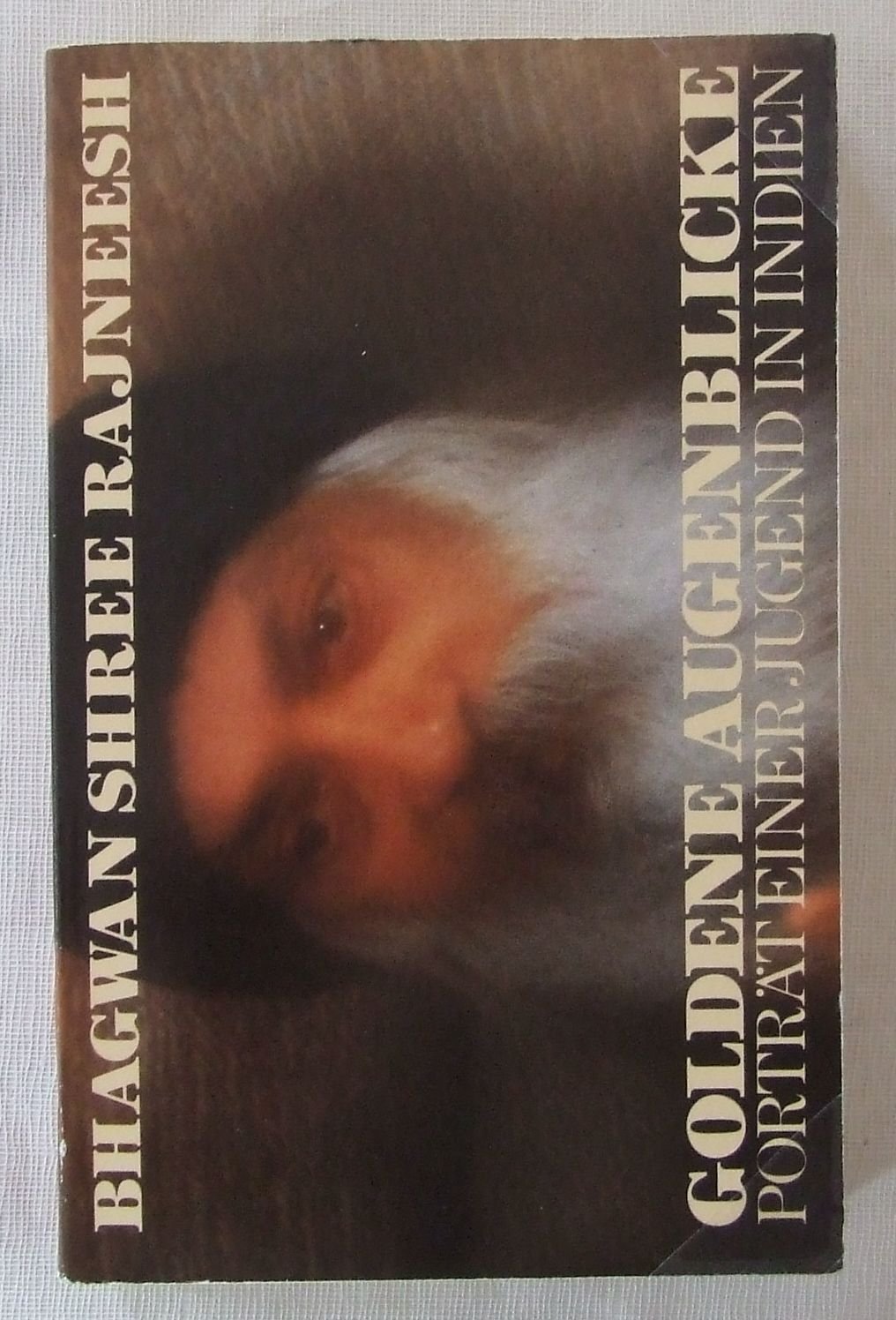 Goldene Augenblicke. Porträt einer Jugend in Indien. Religion & Esotericism