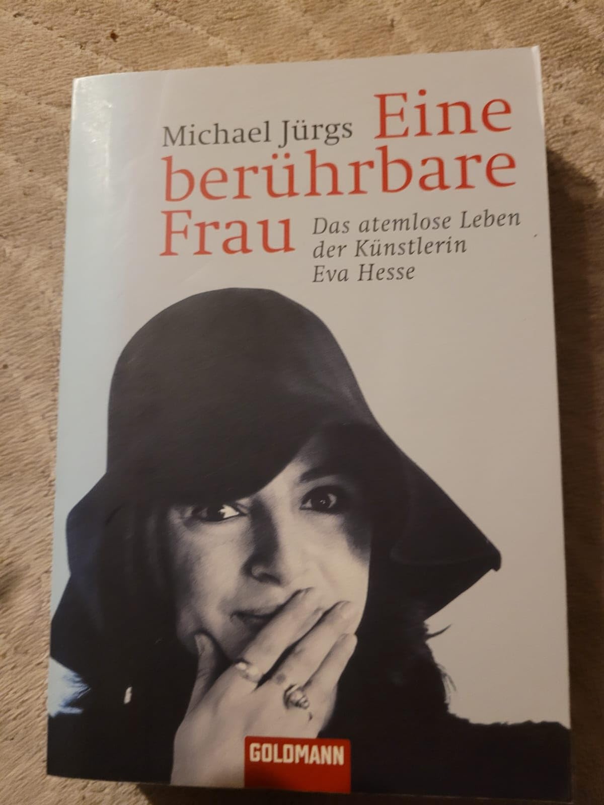 Product Image: Eine berührbare Frau