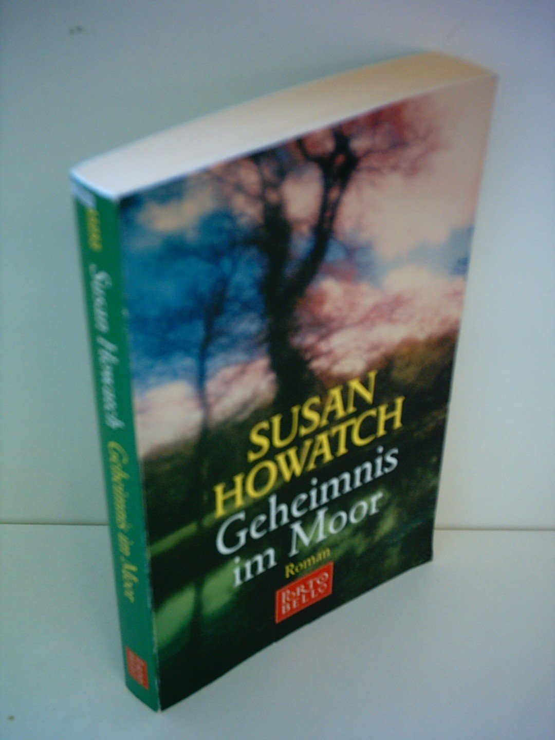 Geheimnis im Moor: Roman. Dtsch. v. Hannelore Neves Contemporary literature