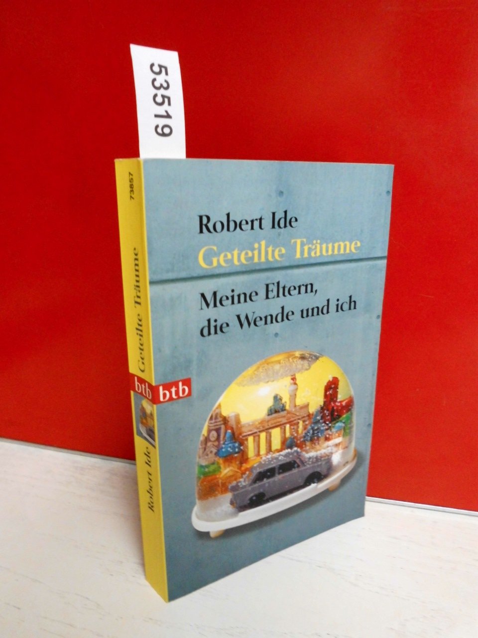 Geteilte Träume: Meine Eltern, die Wende und ich Contemporary literature